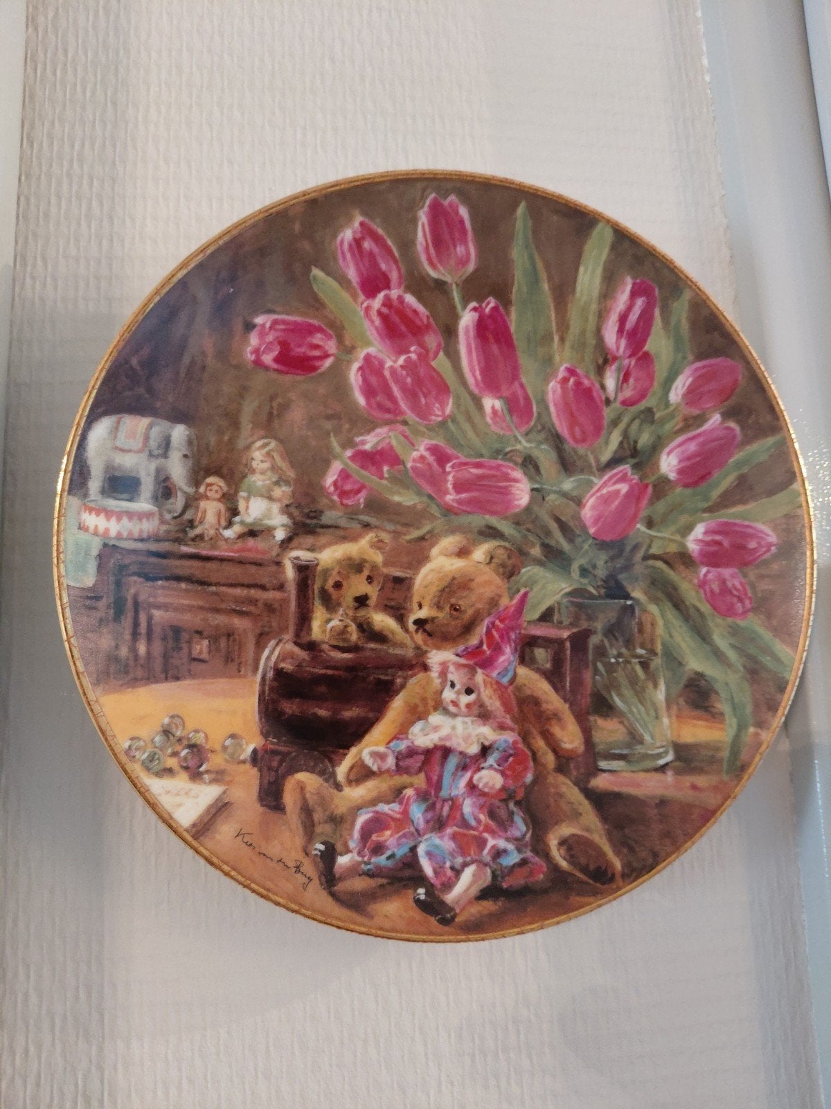 Wandbord "Stilleven in de Kinderkamer" Kees van den Berg, Ophalen of Verzenden