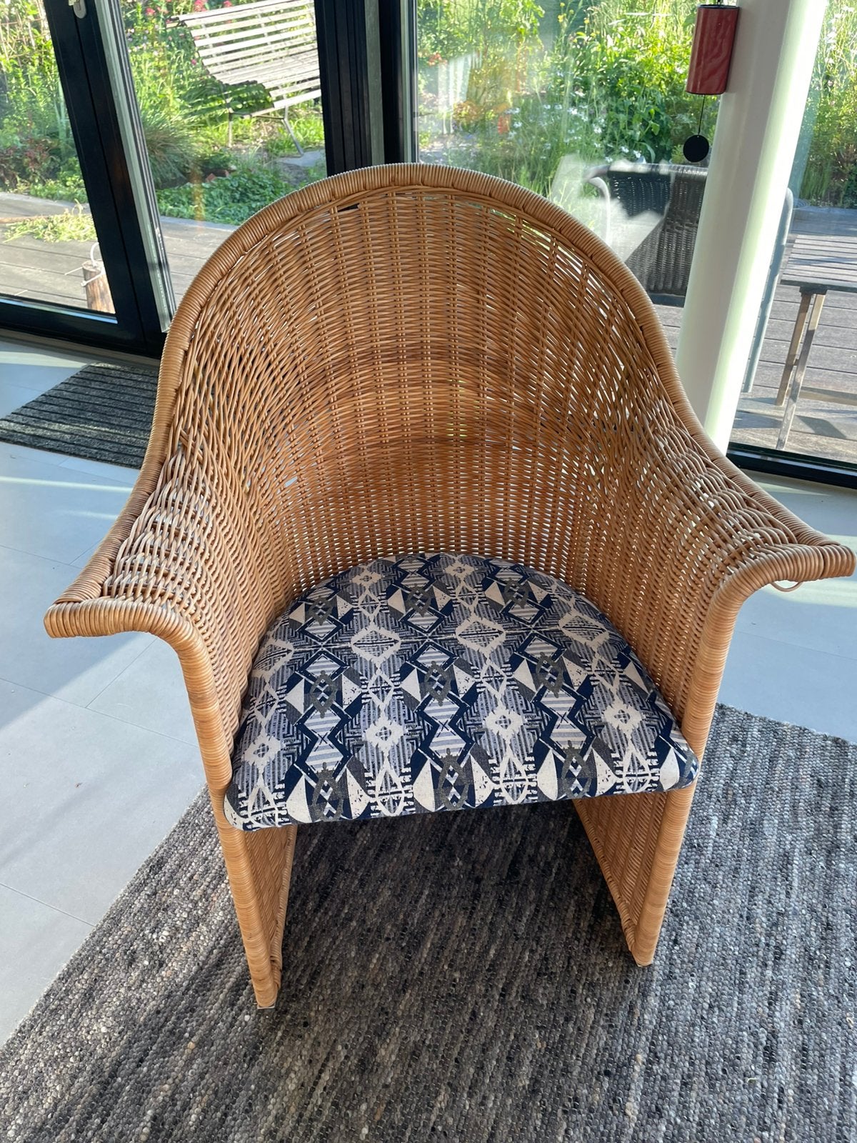 Rotan fauteuil, Huis en Inrichting, Fauteuils, Zo goed als nieuw, 50 tot 75 cm, 75 tot 100 cm, Ophalen