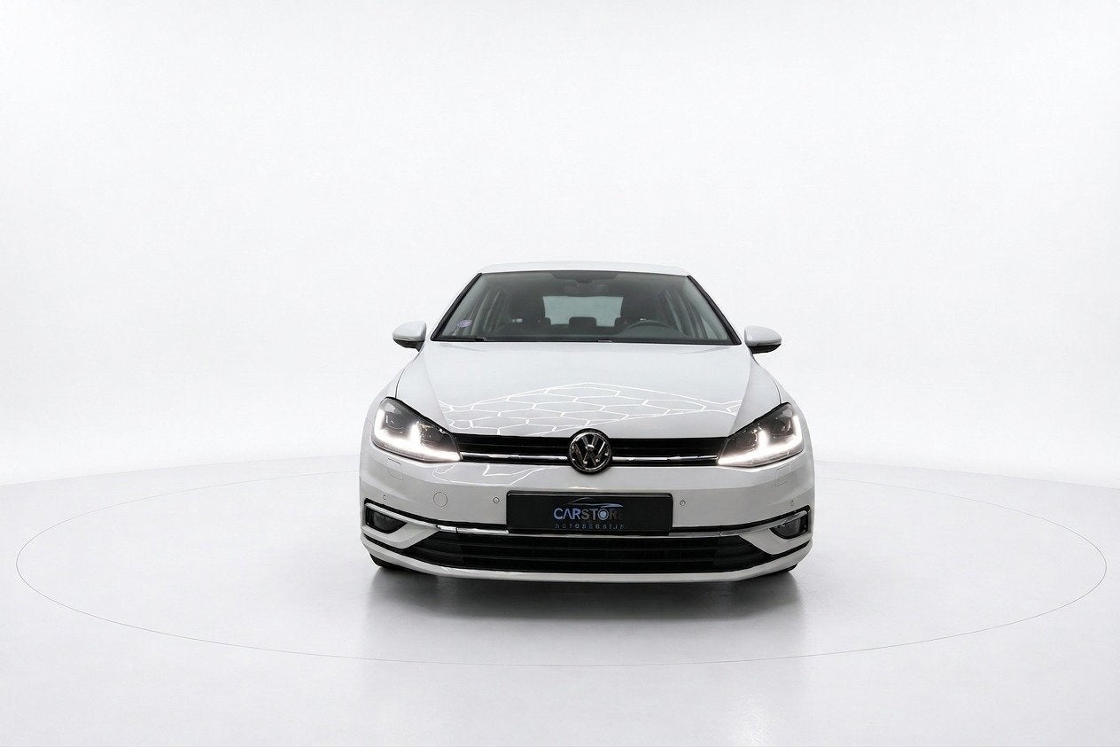 Volkswagen Golf 1.5 TSI Highline Business ACC/NAVI/MATRIX, Stof, 4 cilinders, 150 pk, Wit
