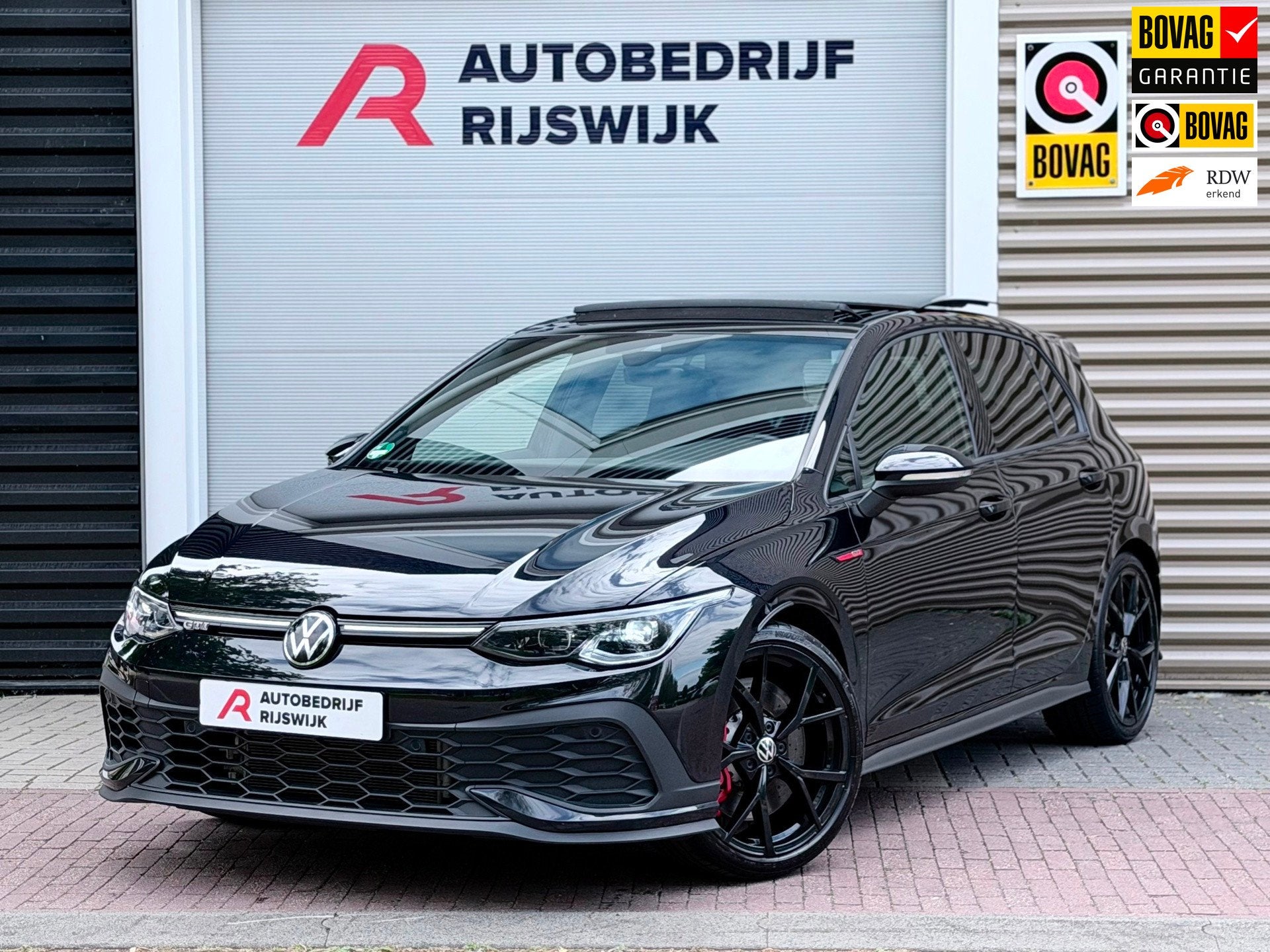Volkswagen Golf 2.0 TSI GTI Clubsport Pano/Camera/Acc, 12 maanden, Gebruikt, 4 cilinders, Alcantara