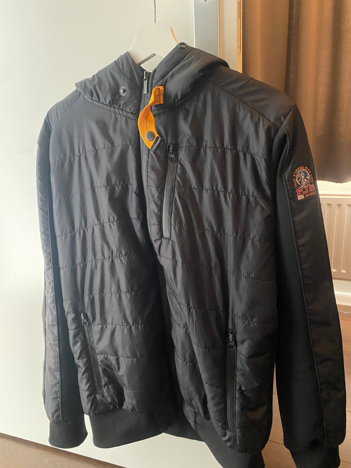 Parajumpers, Ophalen of Verzenden, Zo goed als nieuw