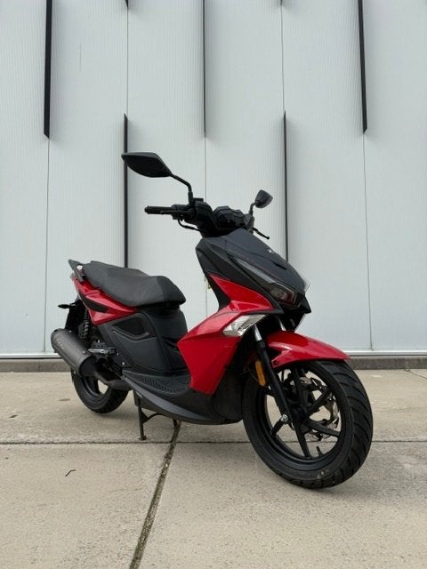 Kymco Super 8 45km 2023, Ophalen, Gebruikt, Maximaal 45 km/u, Benzine