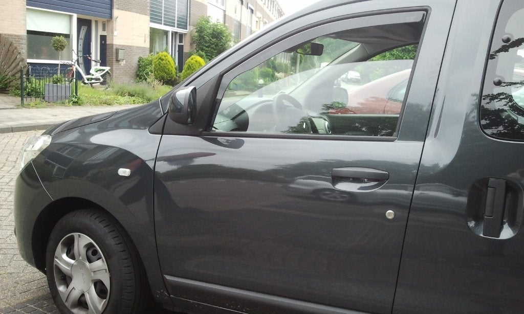 Dacia Dokker zijwindschermen raamspoilers smoke visors, Ophalen of Verzenden, Nieuw