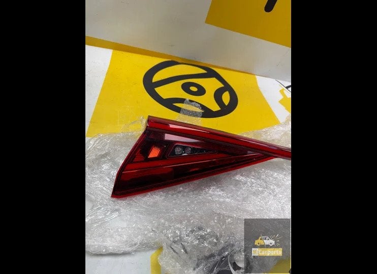 ACHTERLICHT LINKS SEAT TARRACO (5FJ945096), Gebruikt, Autovia A-2, Km 585 585
08760  Martorell, ES, Ophalen of Verzenden, SEAT S.A.