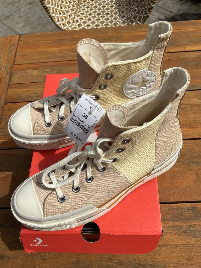 Converse all star, Beige, Nieuw, Ophalen of Verzenden, Sneakers of Gympen