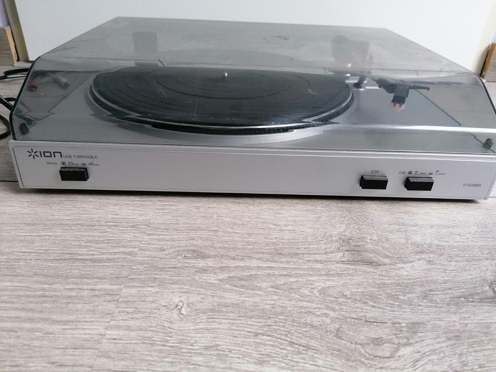 ION USB Platenspeler - Zilverkleurig, Gebruikt, USB-aansluiting, Platenspeler, Ophalen