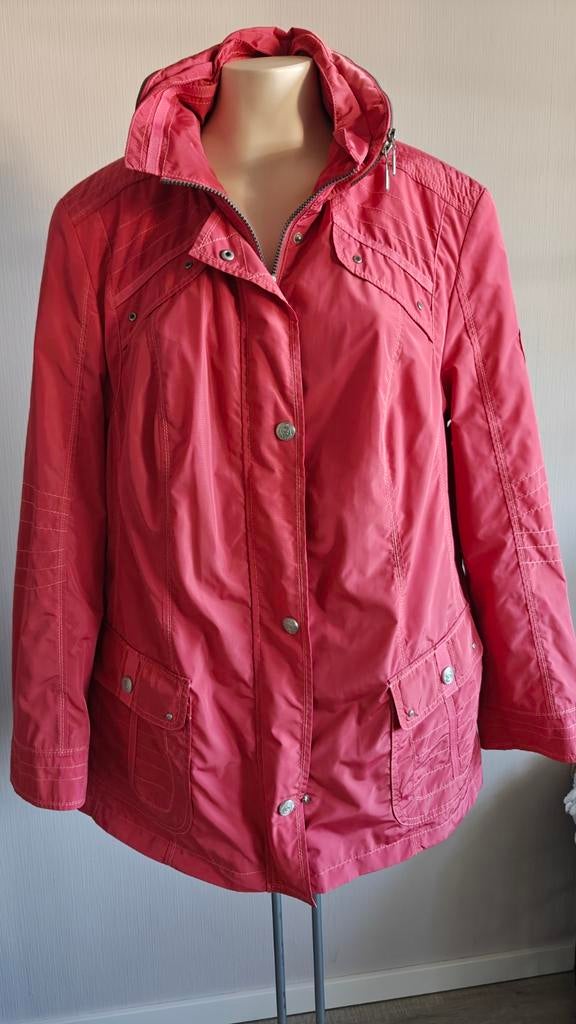 Stijlvolle roze/rode jas van Barbara Lebek Maat 46, Maat 46/48 (XL) of groter, Ophalen of Verzenden, Zo goed als nieuw, Barbara Lebek