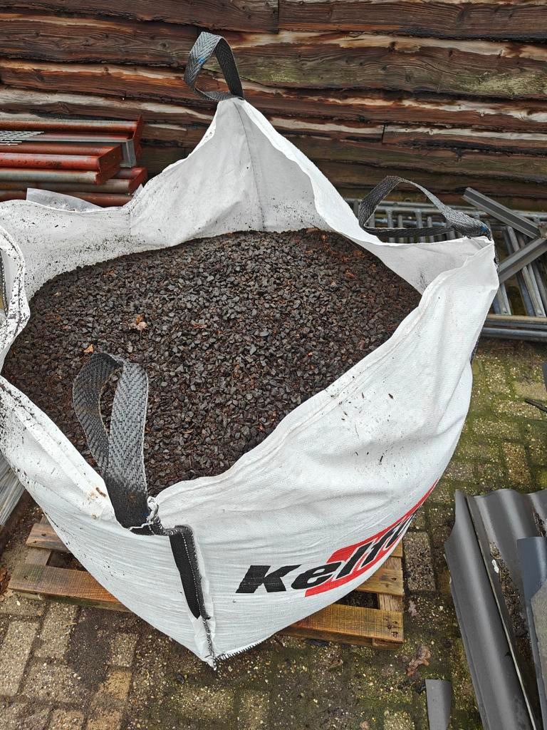 Zwarte (antraciet) basalt split 1 m3, Ophalen, Nieuw, Antraciet, Split