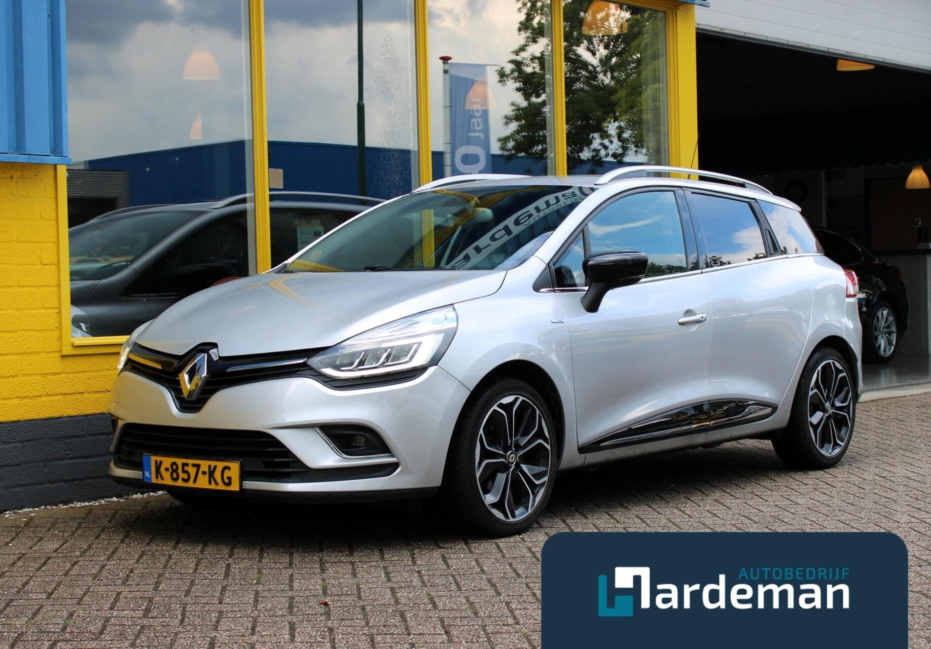 Renault Clio Estate 1.2 TCe Bose Navi Trekhaak, Auto's, Voorwielaandrijving, Gebruikt, 4 cilinders, Met garantie (alle)