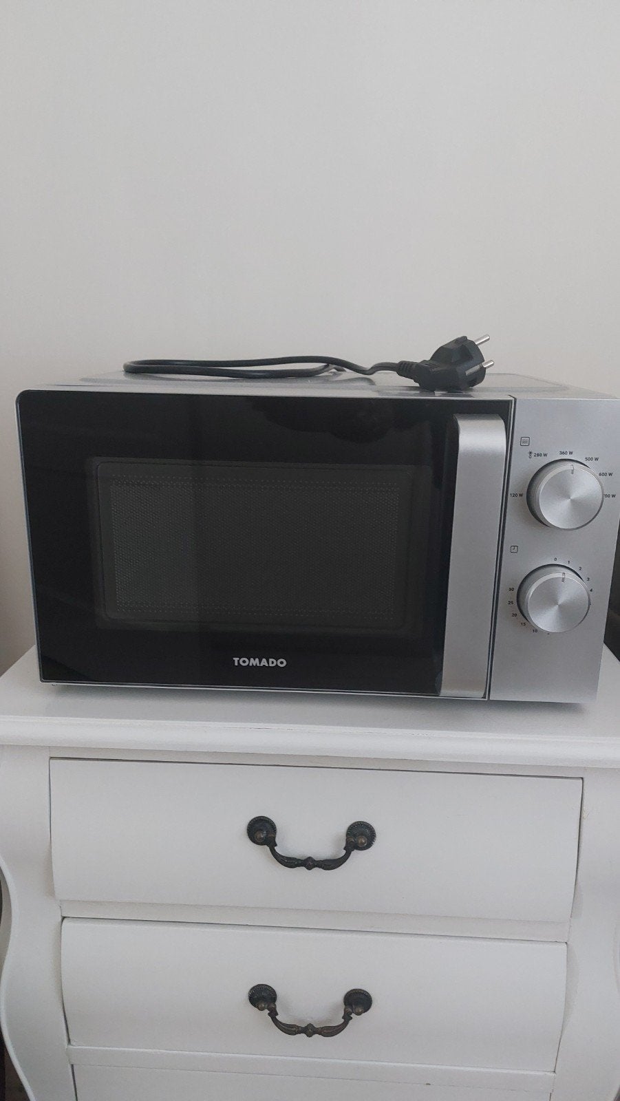 zilver kleurige magnetron, Witgoed en Apparatuur, Ophalen, Minder dan 45 cm, Draaiplateau, Vrijstaand