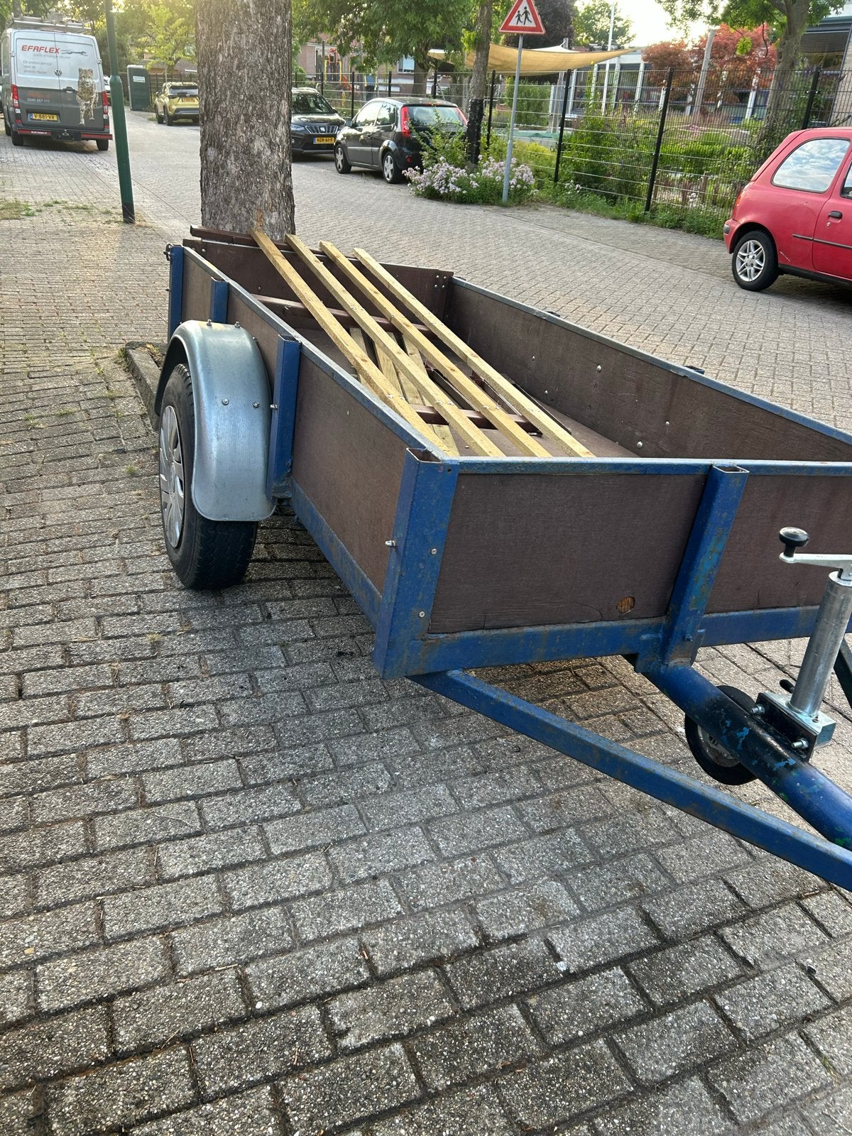 Nette aanhanger met schotten 105cm breed 240cm lang, Ophalen, Gebruikt