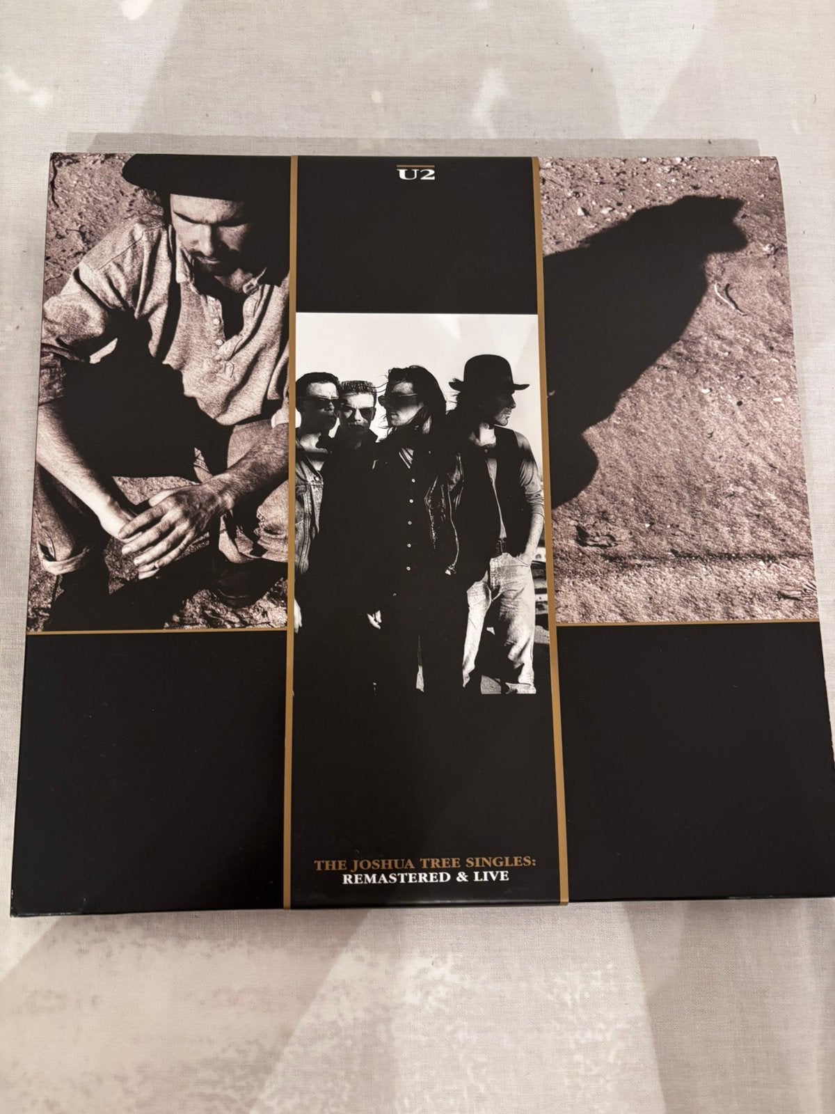 U2 - The Joshua Tree Singles: Remastered & Live, Boxset, 10 inch, Ophalen of Verzenden, Zo goed als nieuw