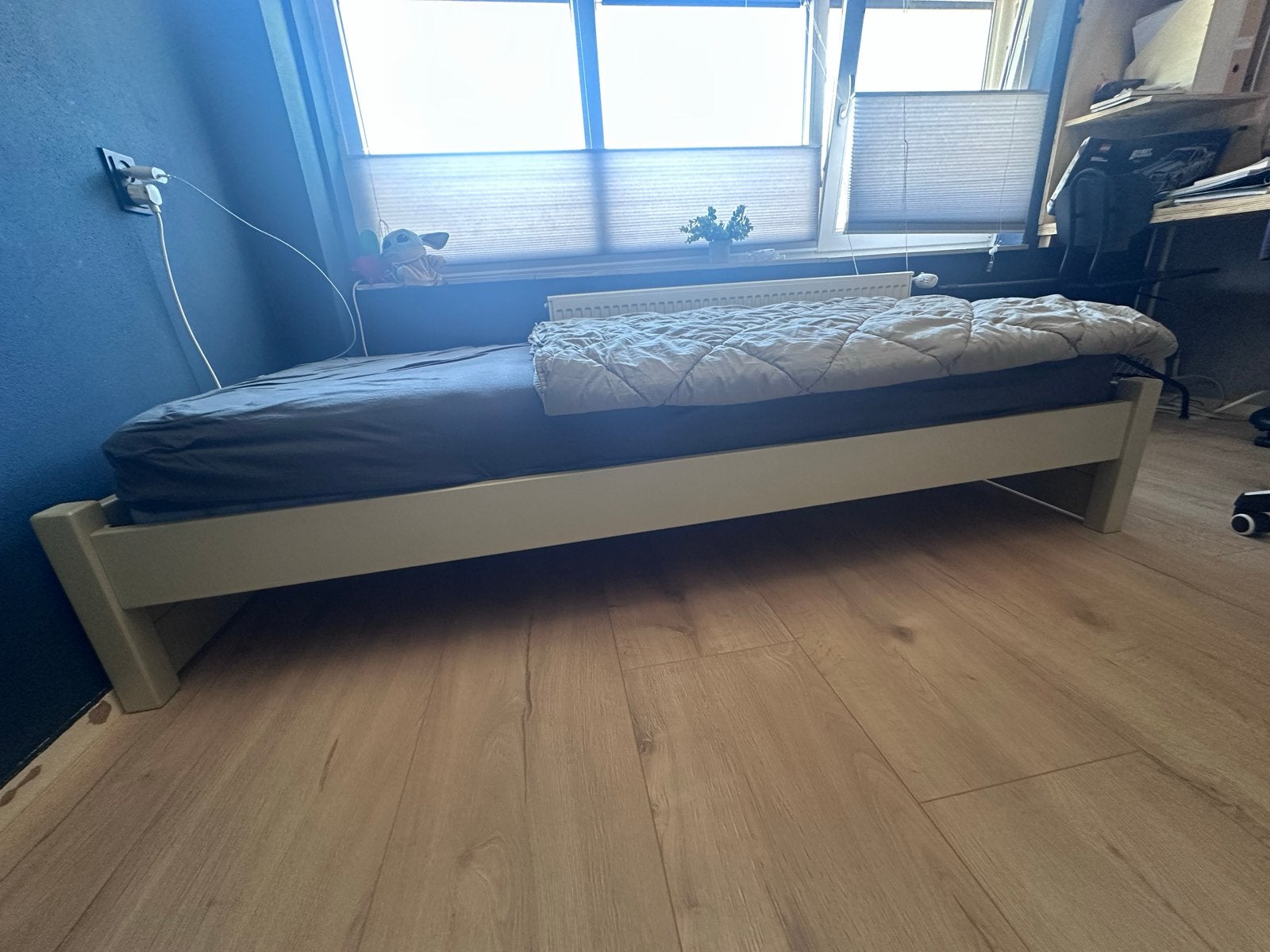 Eenpersoonsbed grenen 90x200 met lattenbodem en matras, Ophalen, Gebruikt, 90 cm, Eenpersoons
