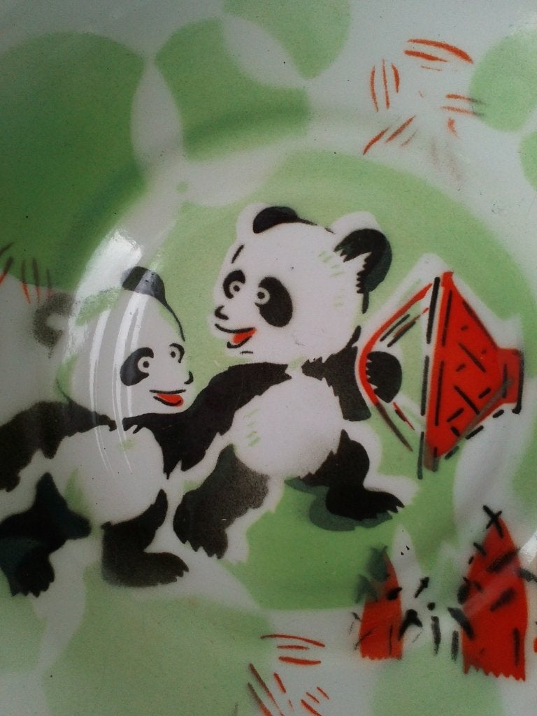 Mooie oude Chinese kom van emaille met panda's 20 cm., Ophalen of Verzenden