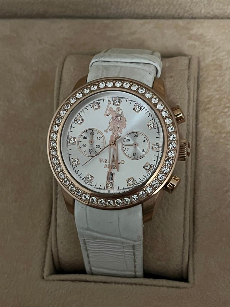 U.S. Polo Assn. Dameshorloge met strass en leren band, Ophalen of Verzenden, Zo goed als nieuw, Overige materialen, Met strass