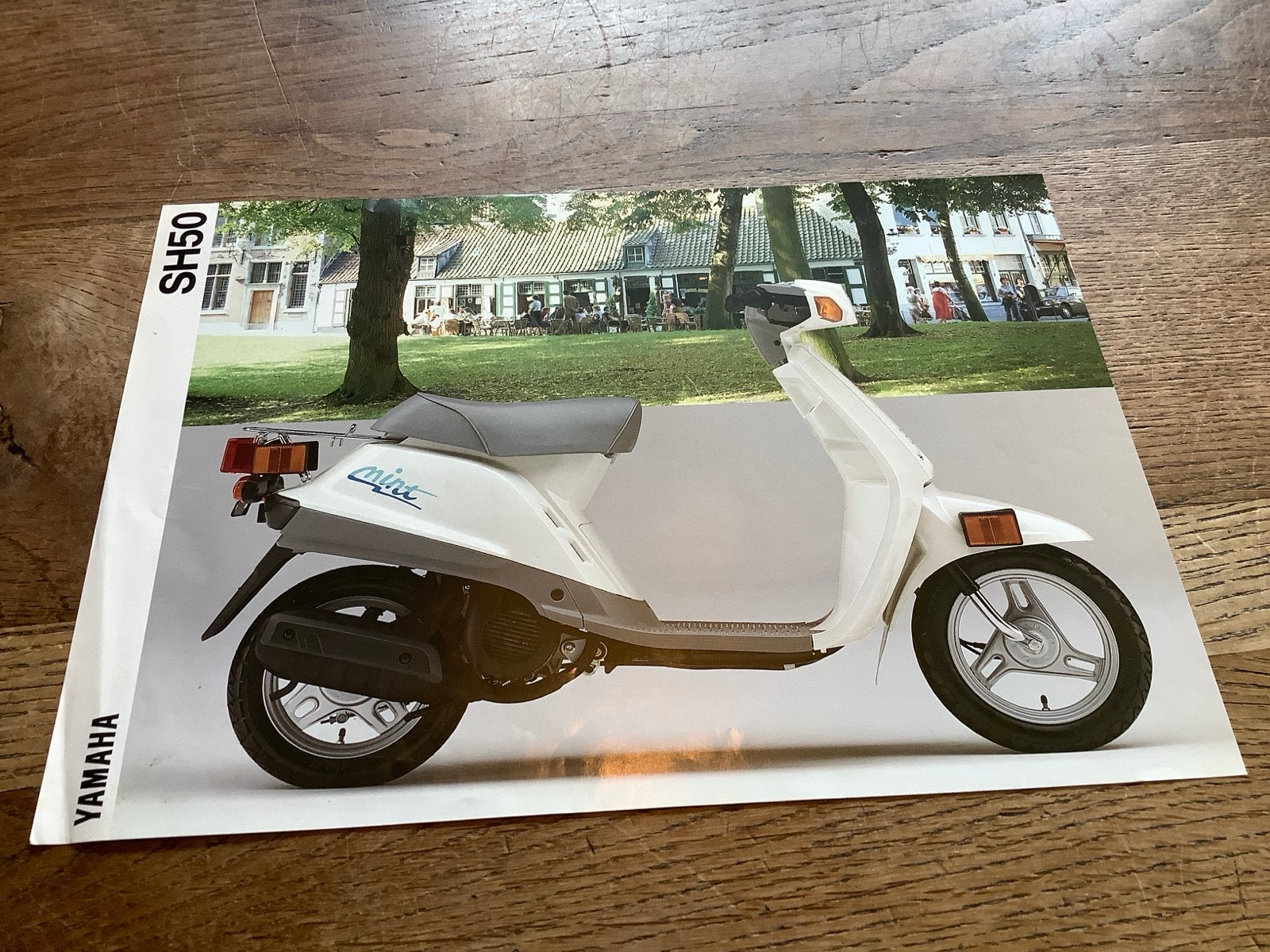 Yamaha Mint SH50 Scooter Folder - Zeldzaam., Verzenden