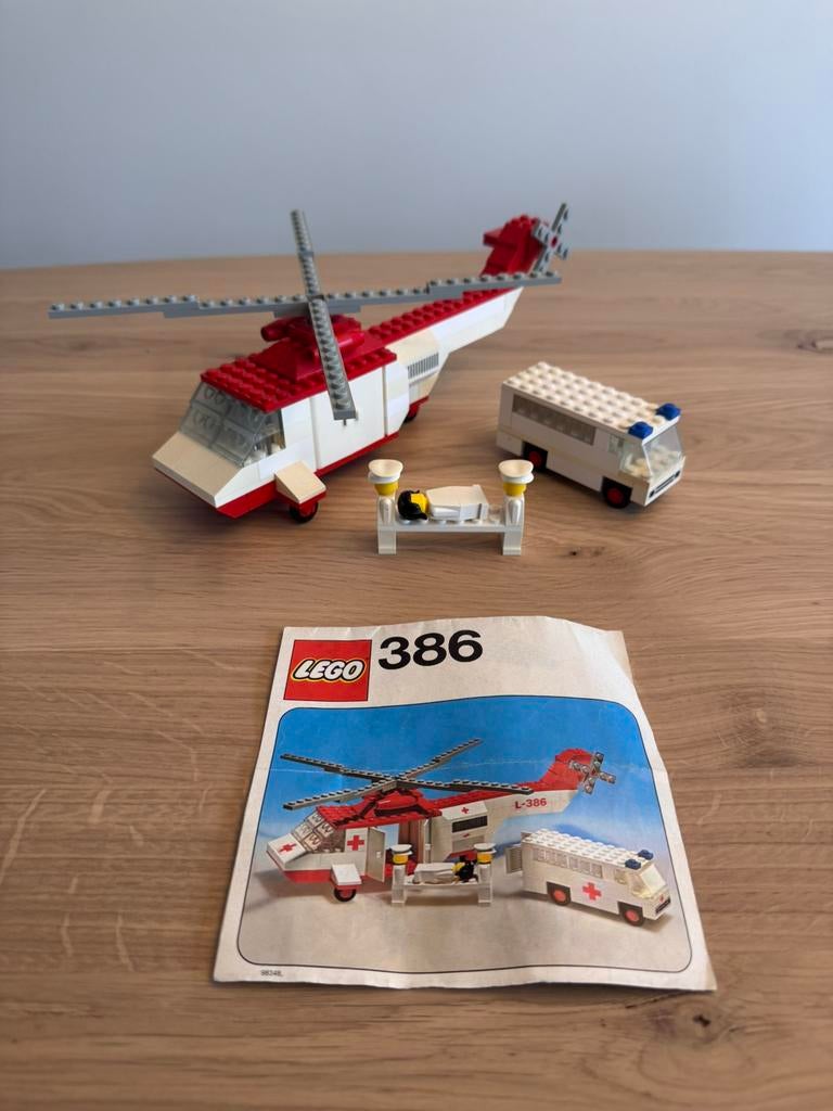 LEGO set 386 Red Cross Helicopter and Ambulance, Lego, Ophalen of Verzenden, Zo goed als nieuw, LEGOLAND