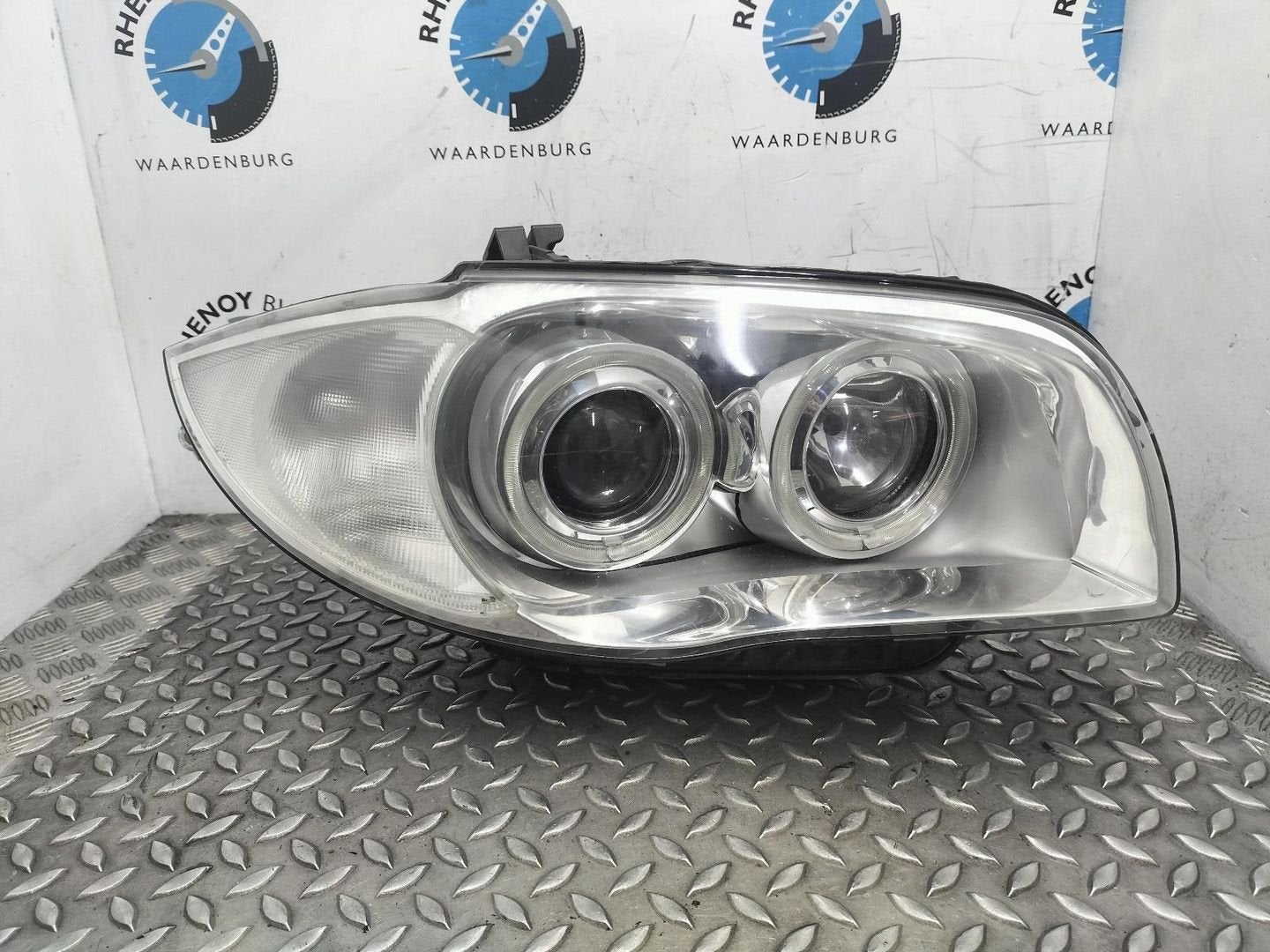 BMW 1 SERIES KOPLAMP R 2004, Auto-onderdelen, Ophalen of Verzenden, Gebruikt, Stiba lid