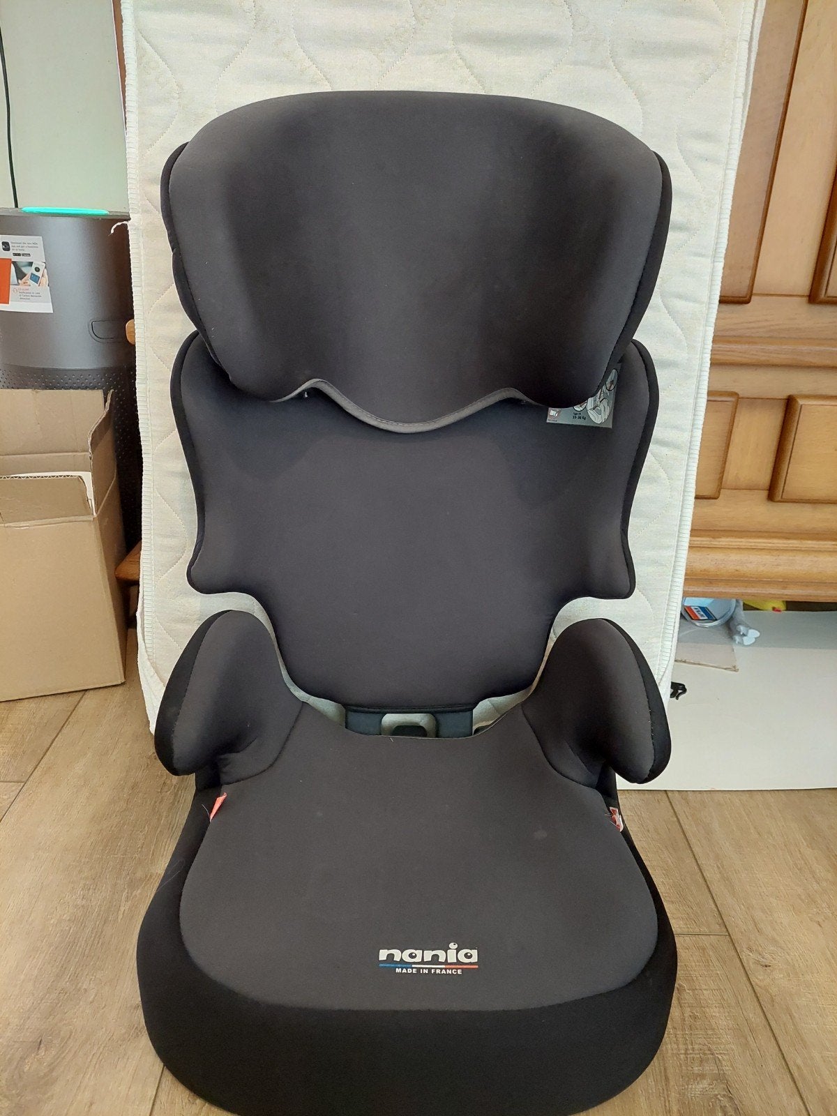 Nania autostoel / zitverhoger 15-36 kg, 15 t/m 36 kg, Afneembare rugleuning, Ophalen, Overige merken