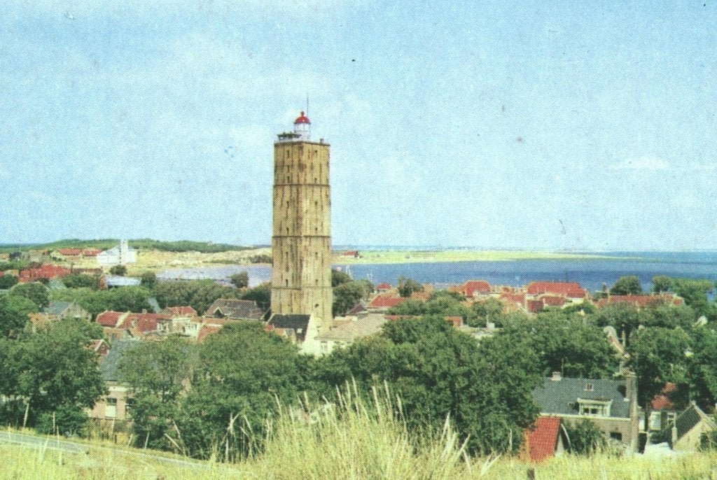 43863 Terschelling  jr 70 80 _ Nette oude kaart Onbeschreven, Verzamelen, Ophalen of Verzenden, 1960 tot 1980, Ongelopen, Waddeneilanden