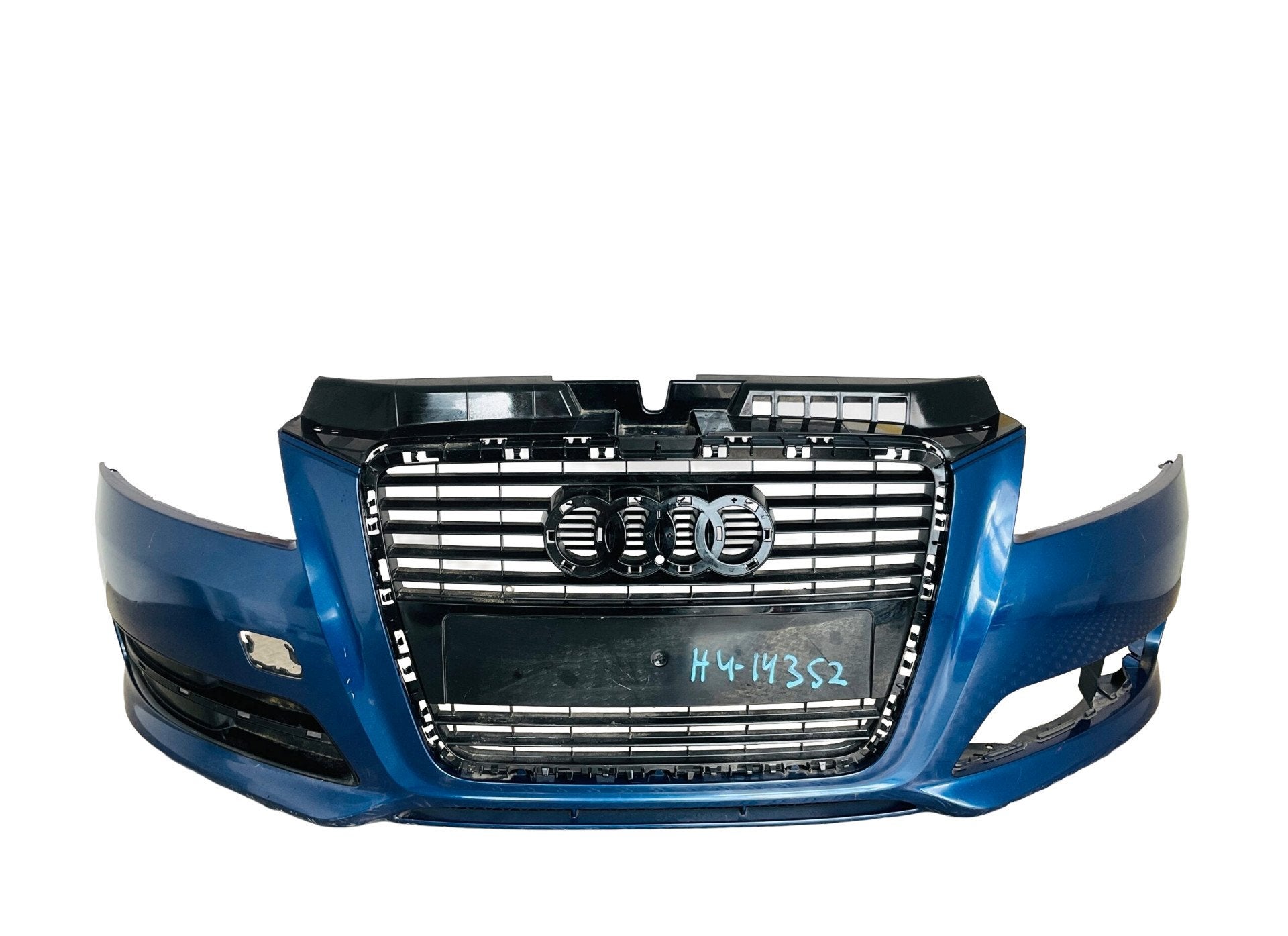 Bumper Audi A3 8P Facelift 2007-2012 Voorbumper 1-H4-14352z, Gebruikt, AUDI AG, Auto-Union-Strasse 1
85045  Ingolstadt, DE, Kundenbetreuung@audi.de