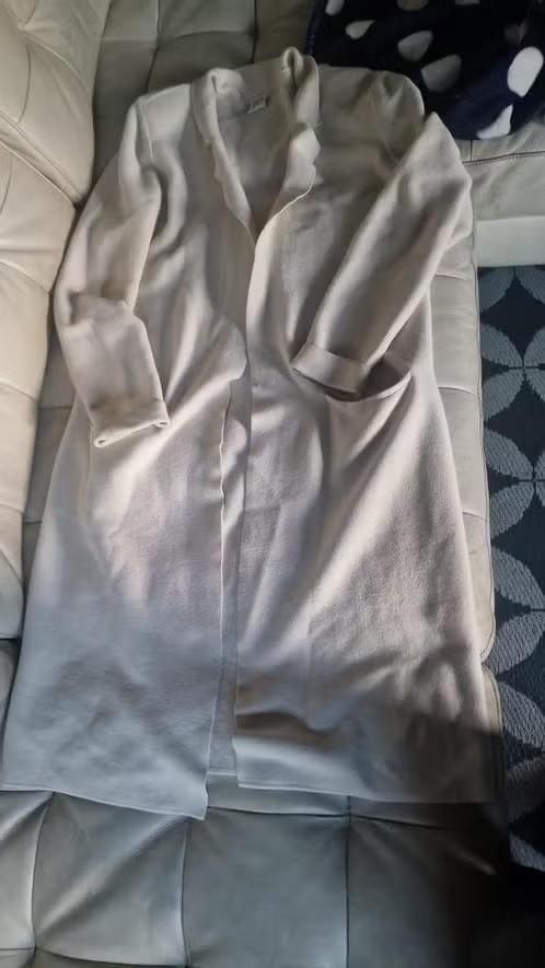 Crème kleurig lang vest kyra & ko maat M, Kleding | Dames, Truien en Vesten, Ophalen of Verzenden, Zo goed als nieuw, Maat 38/40 (M)