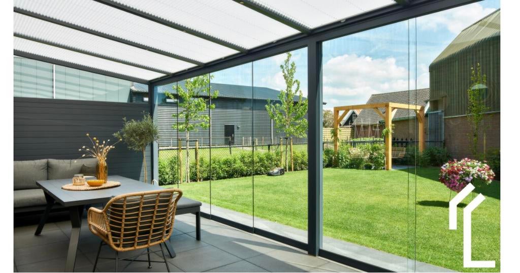Monteur gezocht om veranda te verplaatsen naar andere tuin., Ophalen of Verzenden, Veranda