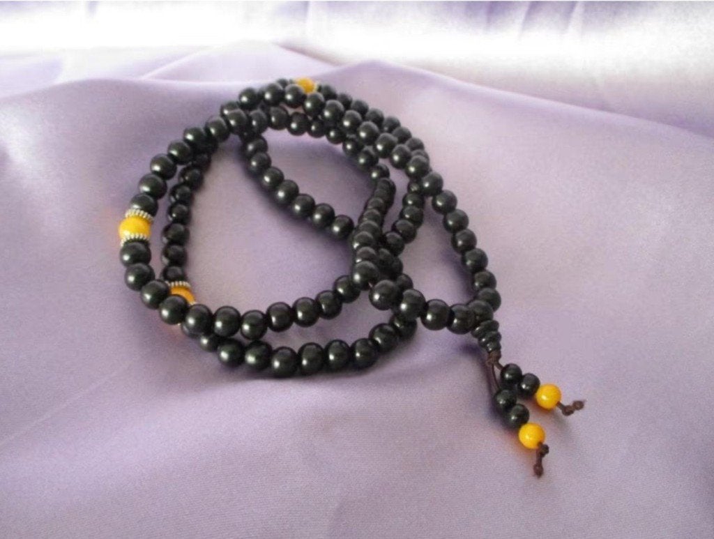 Boeddhistische Meditatie Mala van sandalwood en gele jade, Verzenden, Nieuw, Sieraad, Boeddhisme