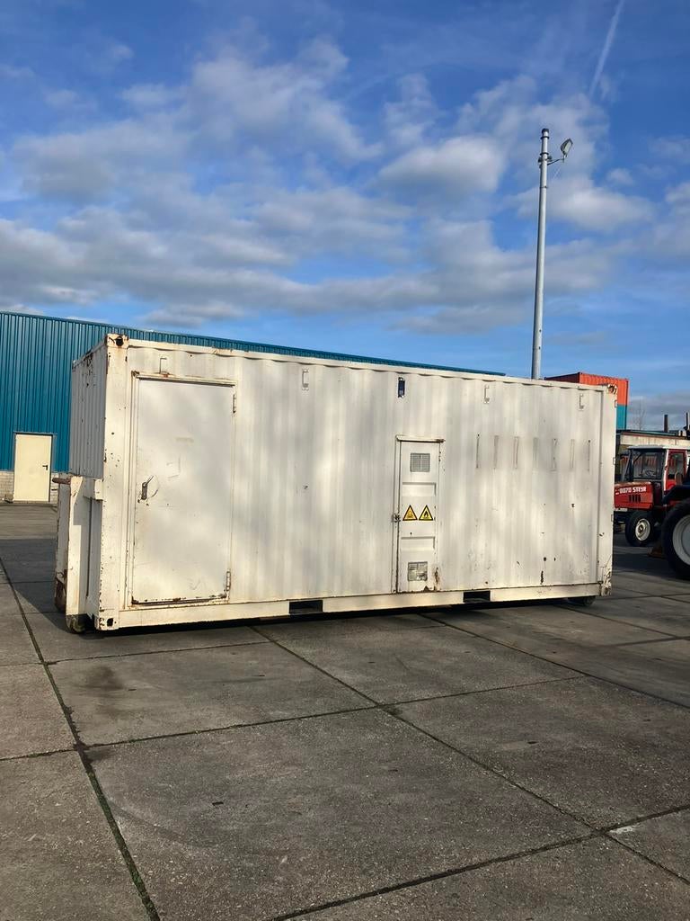 20 foots combicontainer schaft opslag, Zakelijke goederen, Machines en Bouw | Keten en Containers, Ophalen