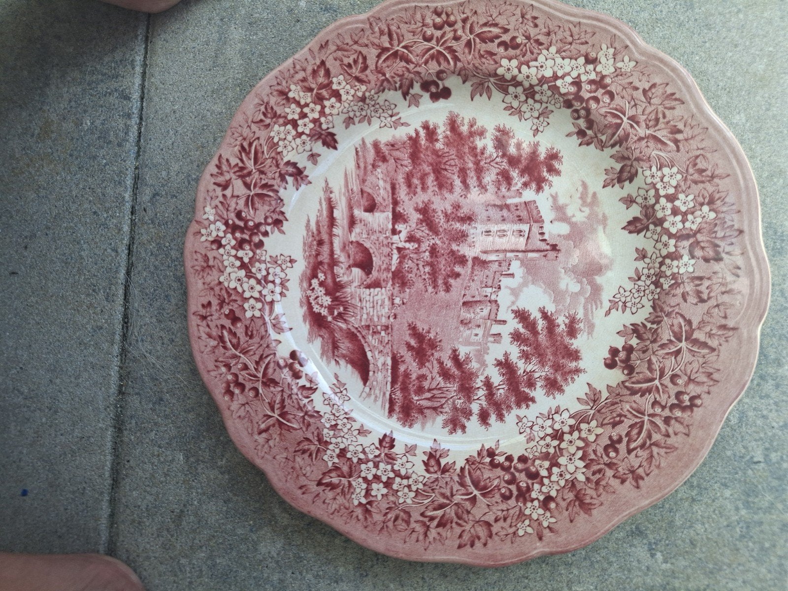 J&G Meakin Merrie England "Derbyshire – Haddon Hall", Antiek en Kunst, Antiek | Servies los, Ophalen of Verzenden