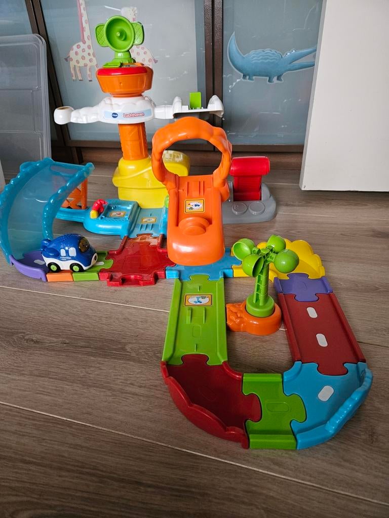 V-Tech Toettoet luchthaven, Ophalen of Verzenden, Jongen of Meisje