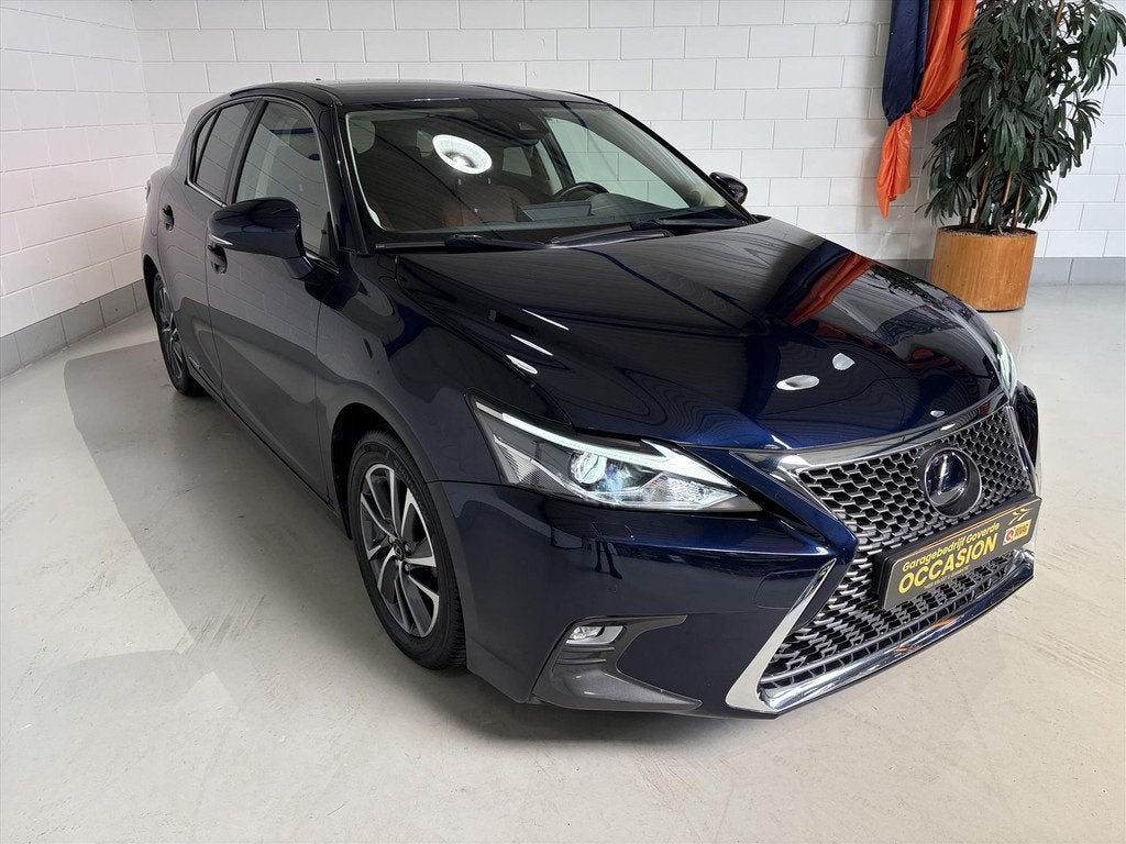 Lexus Ct 200h Hybrid 136pk E-CVT Business Line ACC, Camera,, Gebruikt, Euro 6, 4 cilinders, Blauw