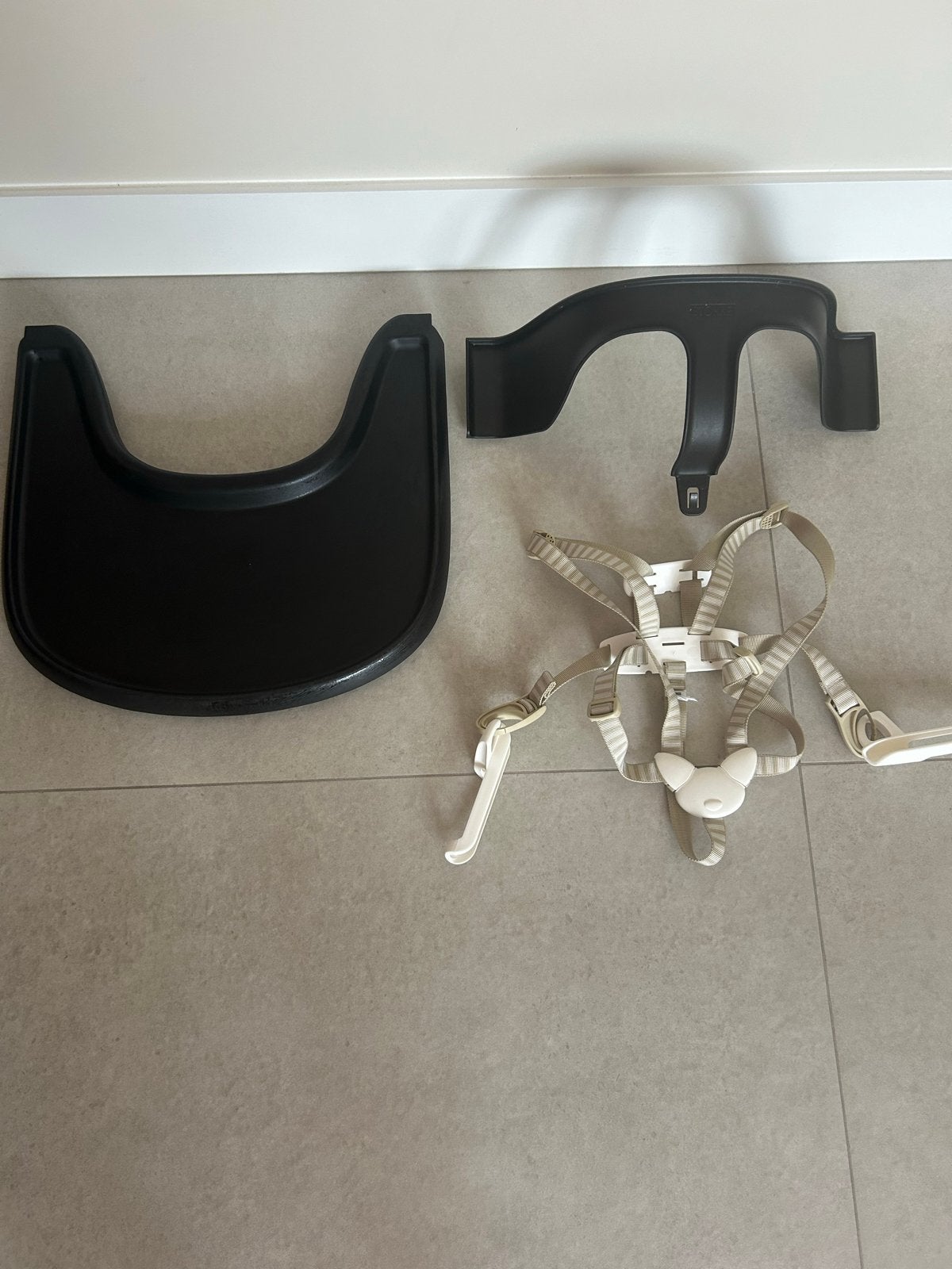 Stokke Tripp Trapp Baby Set met tuigje en eetblad, Ophalen, Gebruikt, Meegroeistoel, Afneembaar eetblad