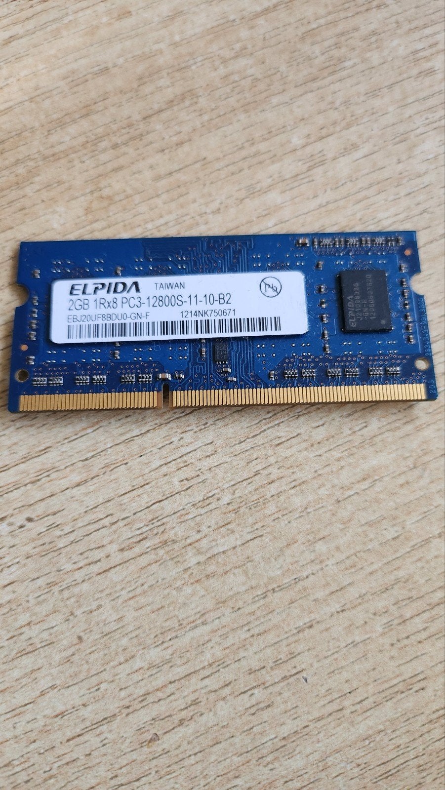 Elpida 2GB DDR3 RAM Geheugen PC3-12800S Laptop, Gebruikt, DDR3, Ophalen of Verzenden, 2 GB