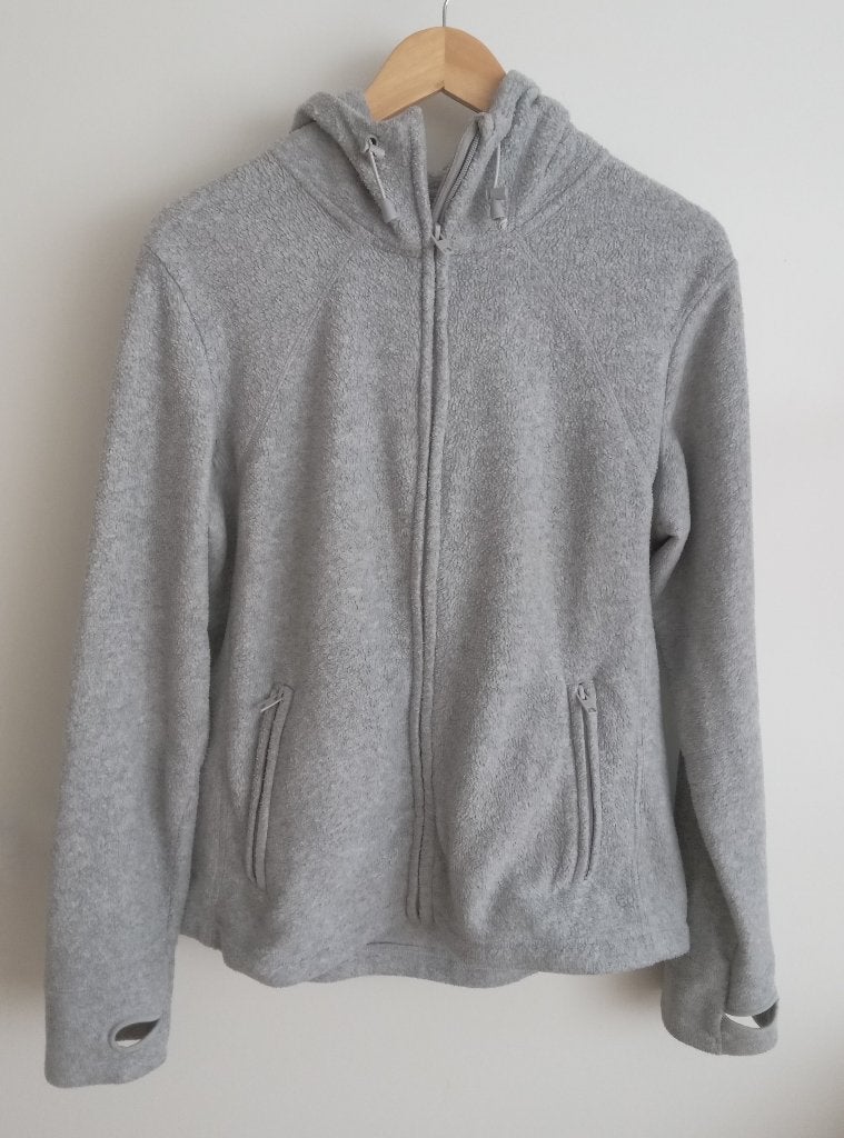 Grijze fleece trui met capuchon, maat M, Kleding | Dames, Verzenden, Zo goed als nieuw, Angelschoice@gmail.com, Oosterveldweg 15, 7274 DZ
