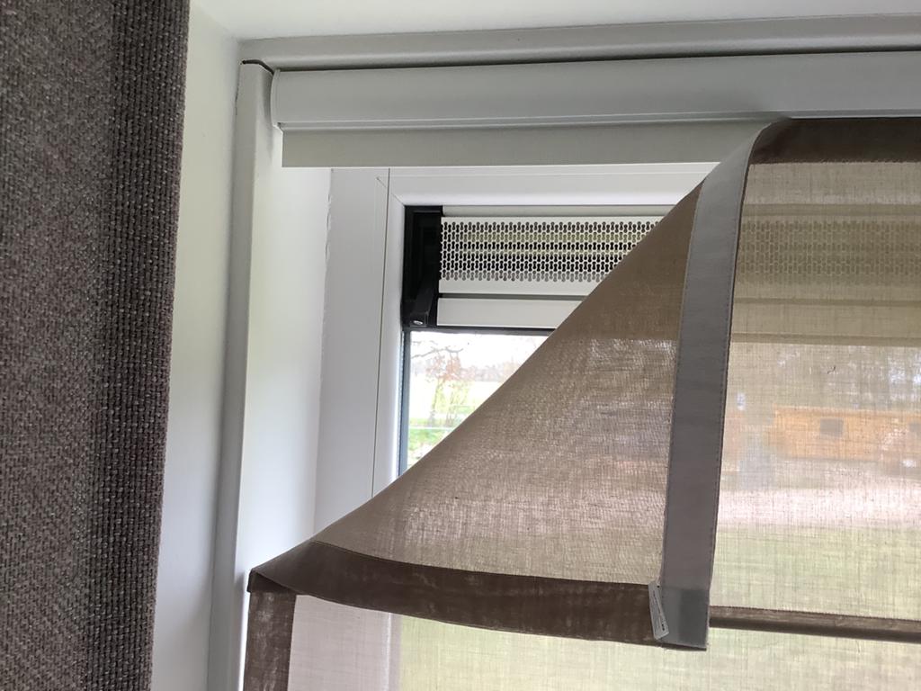 Vouwgordijnen Taupe, Huis en Inrichting, Woonaccessoires | Spiegels, Ophalen, Minder dan 50 cm, Gebruikt, 100 tot 150 cm
