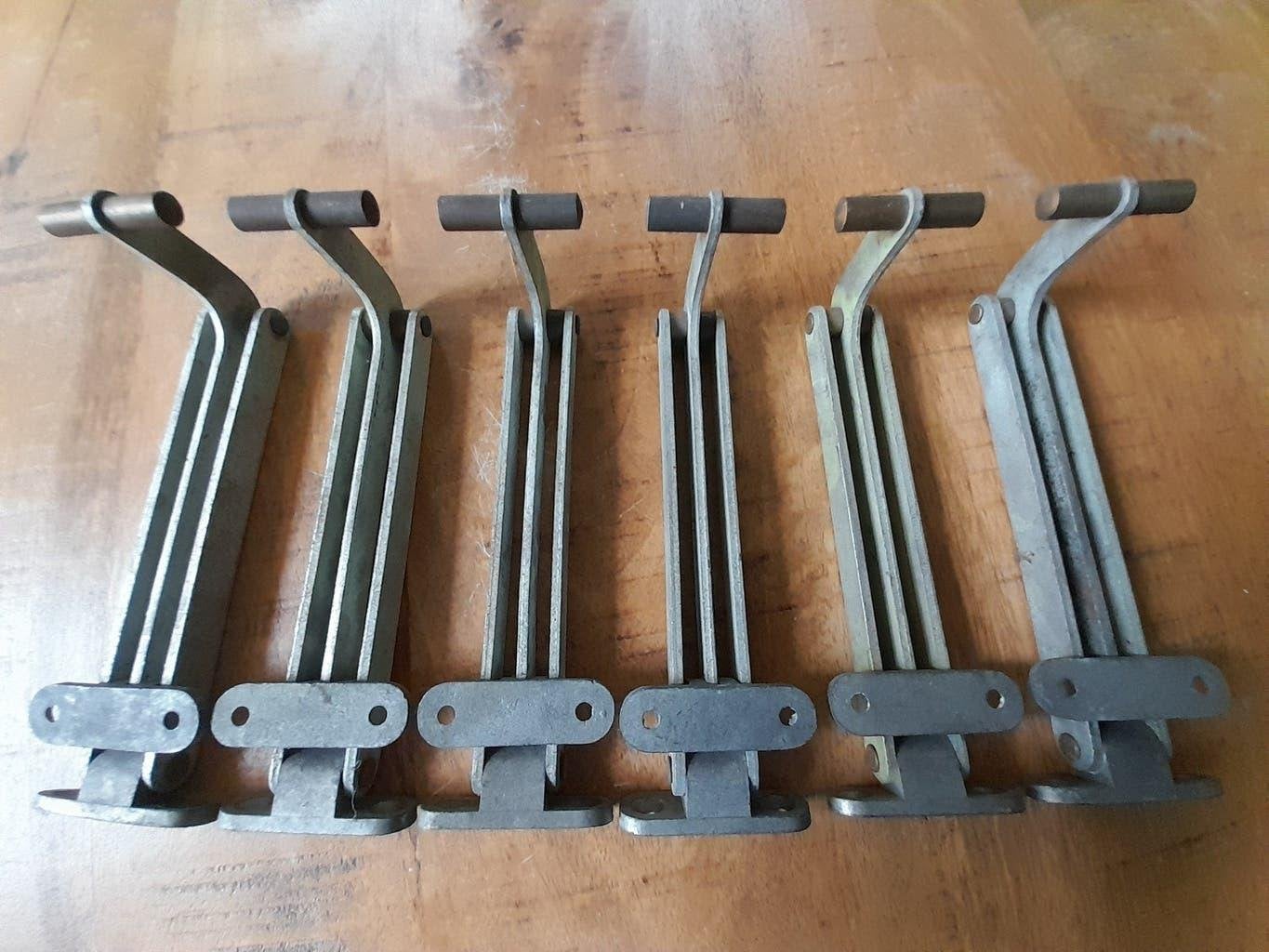 6 Uitzetijzer oud Raam Raamboom Jaren 30 40 antiek sluitwerk, Gevelraam of Ruit, Gebruikt, Minder dan 80 cm, 80 tot 120 cm