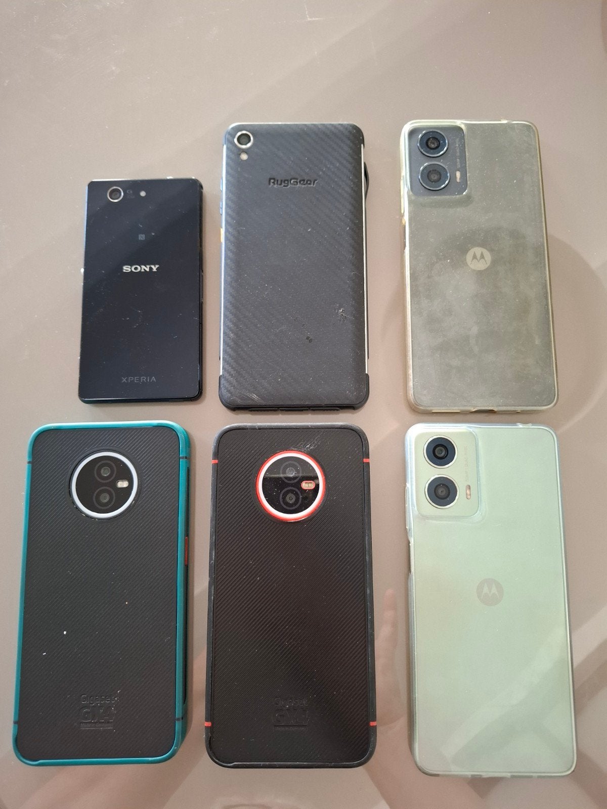 Partij van 6 smartphones (Sony, RugGear, Motorola, Gigaset), Ophalen, Gebruikt, Zonder abonnement, Zonder simlock