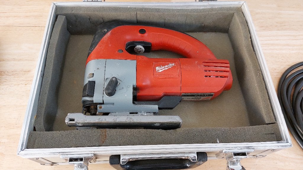 Milwaukee Decoupeerzaag, Ophalen, Gebruikt, 600 tot 1200 watt, Milwaukee