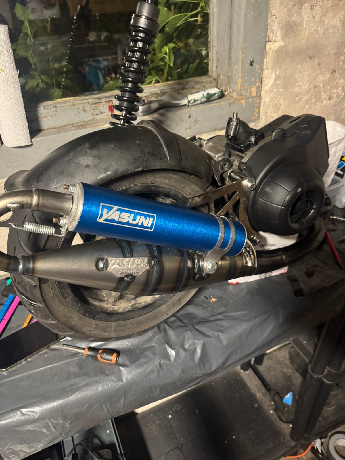Piaggio 2t 70cc blok ! ZONDER CILINDER !, Ophalen, Zo goed als nieuw, Blok, Piaggio