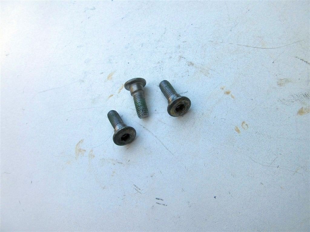 Honda CBR600 remschijfbouten achter CBR 600 remschijf bouten, Ophalen of Verzenden