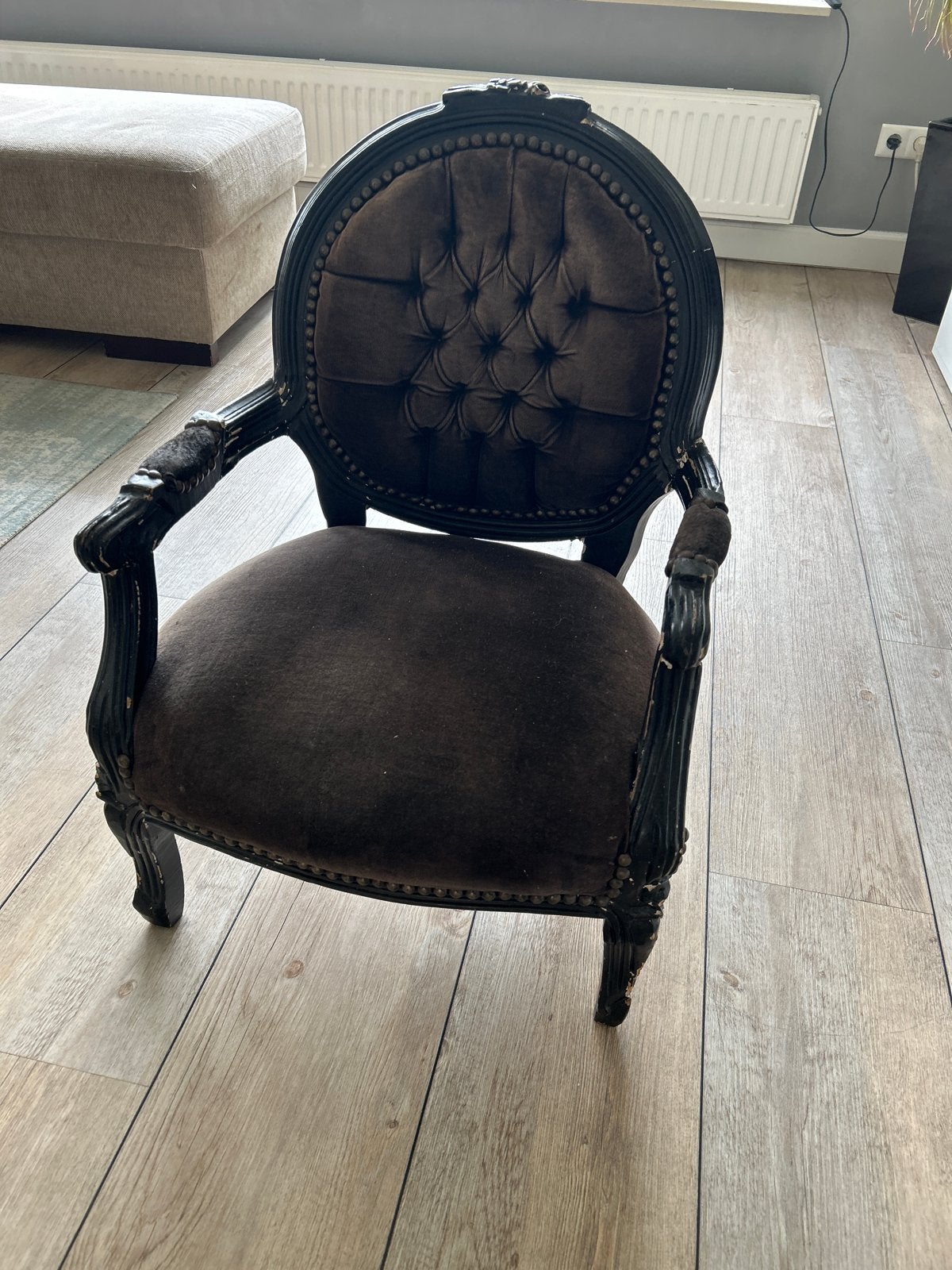 Antieke kinderfauteuil, Ophalen