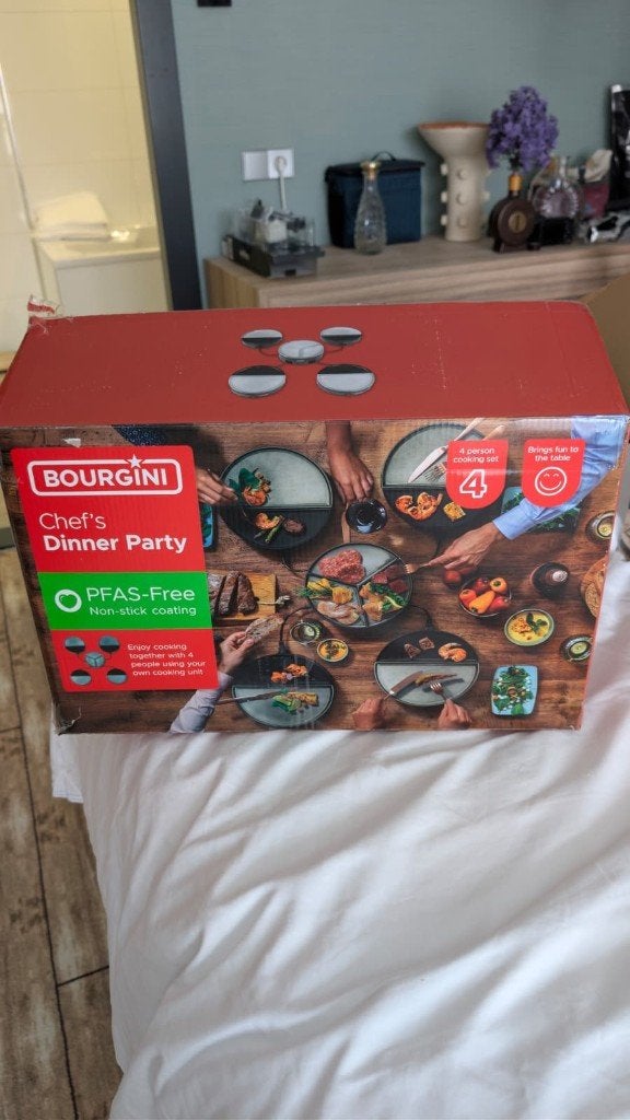 Bourgini Chef's Dinner Party Gourmetstel - 4 Personen, Ophalen of Verzenden, Gebruikt, 4 t/m 7 personen