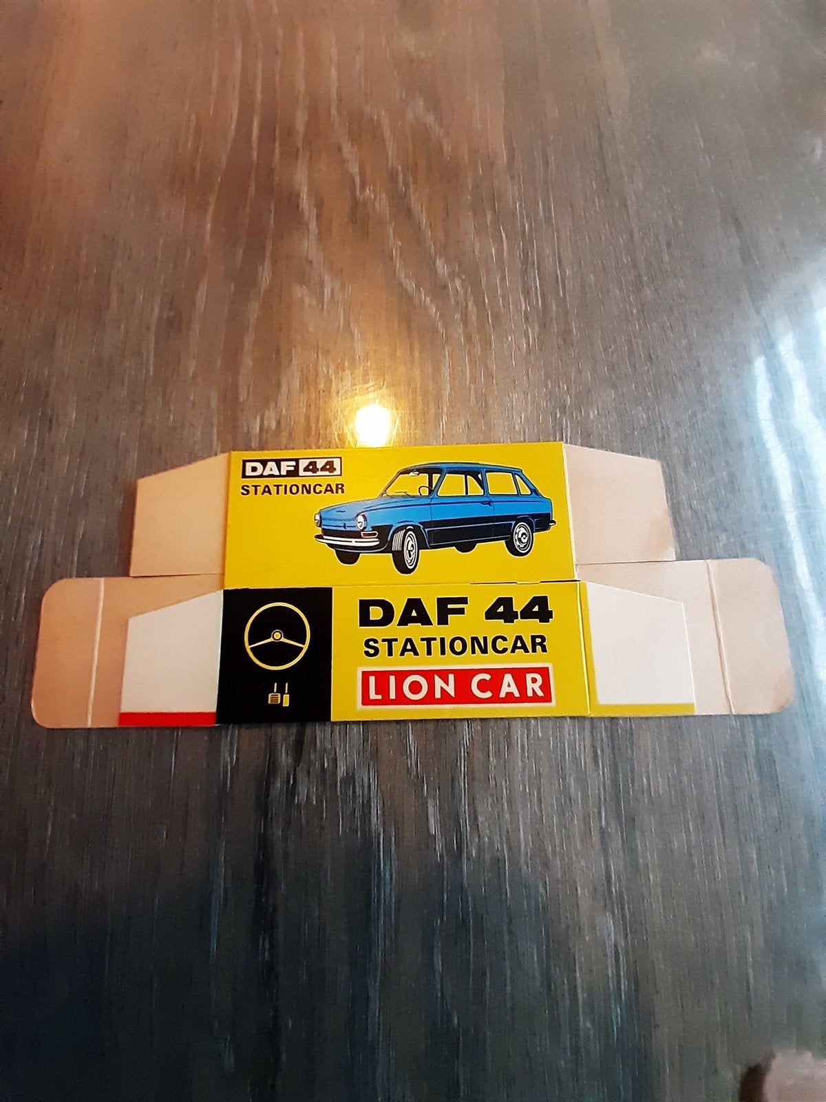 Doosje Lion car, Ophalen of Verzenden, Nieuw, Auto, Overige merken