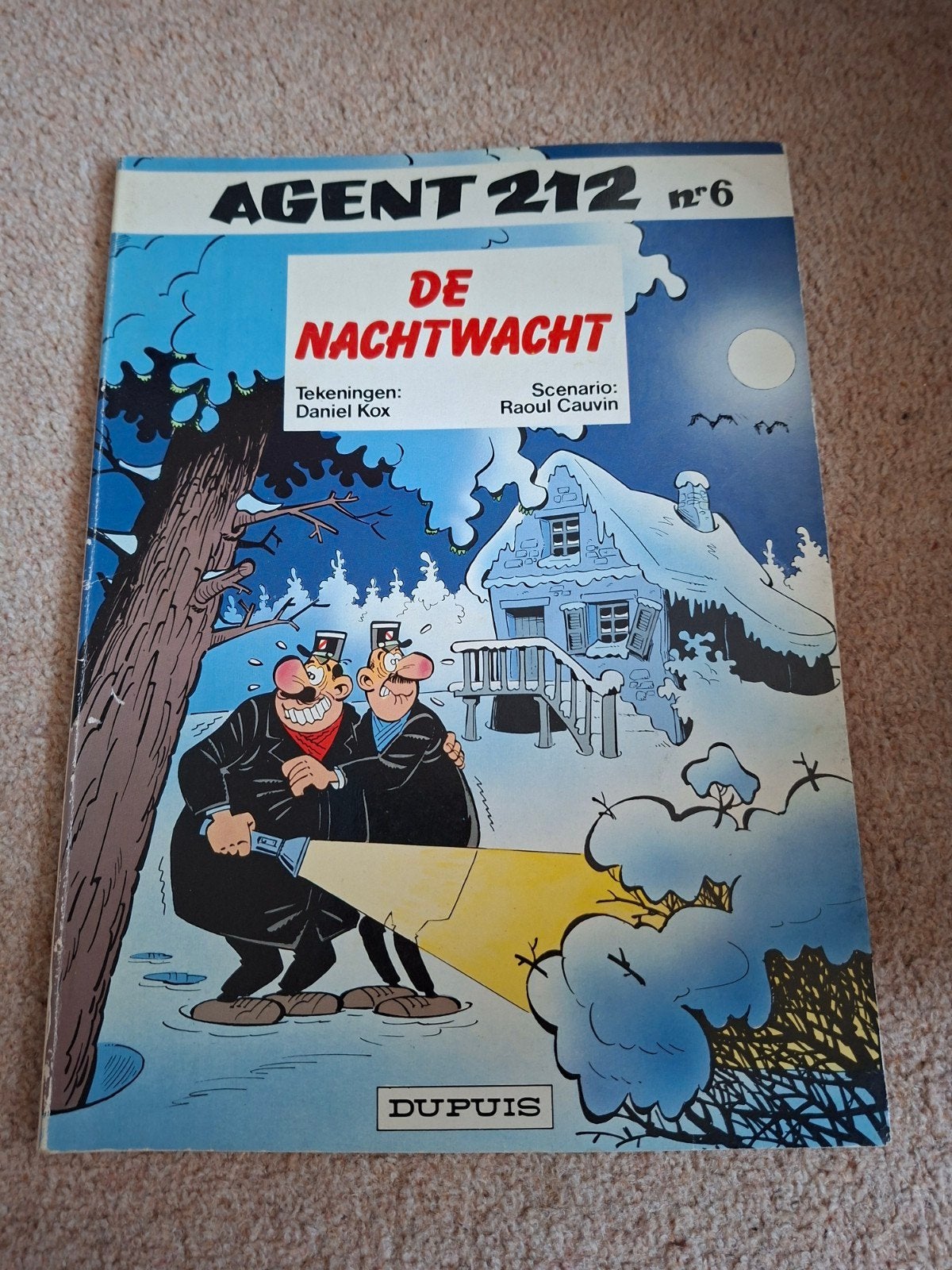 Agent 212 nr. 6: De Nachtwacht - Daniel Kox & Raoul Cauvin, Eén stripboek, Ophalen of Verzenden, Gelezen, Daniel Kox, Raoul Cauvin