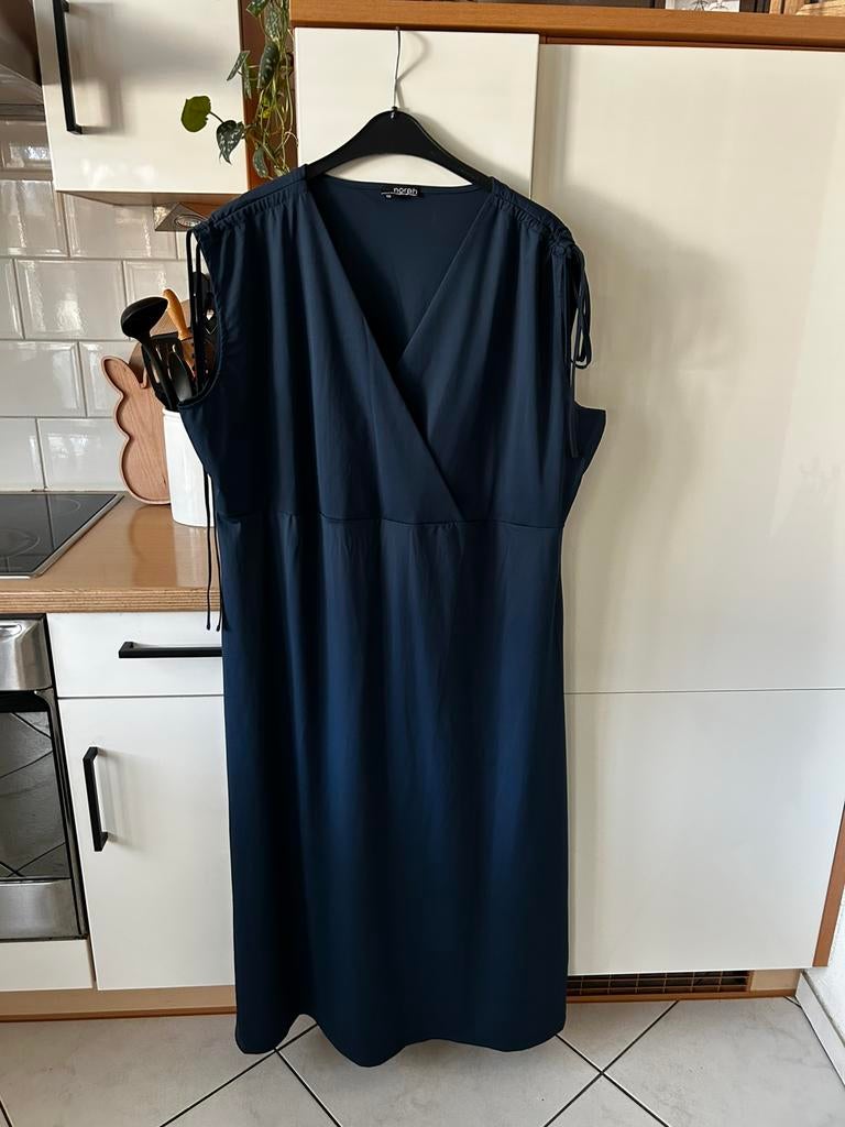 Travel jurk norah maat 48, Kleding | Dames, Jurken, Zwart, Maat 46/48 (XL) of groter, Ophalen of Verzenden, Zo goed als nieuw