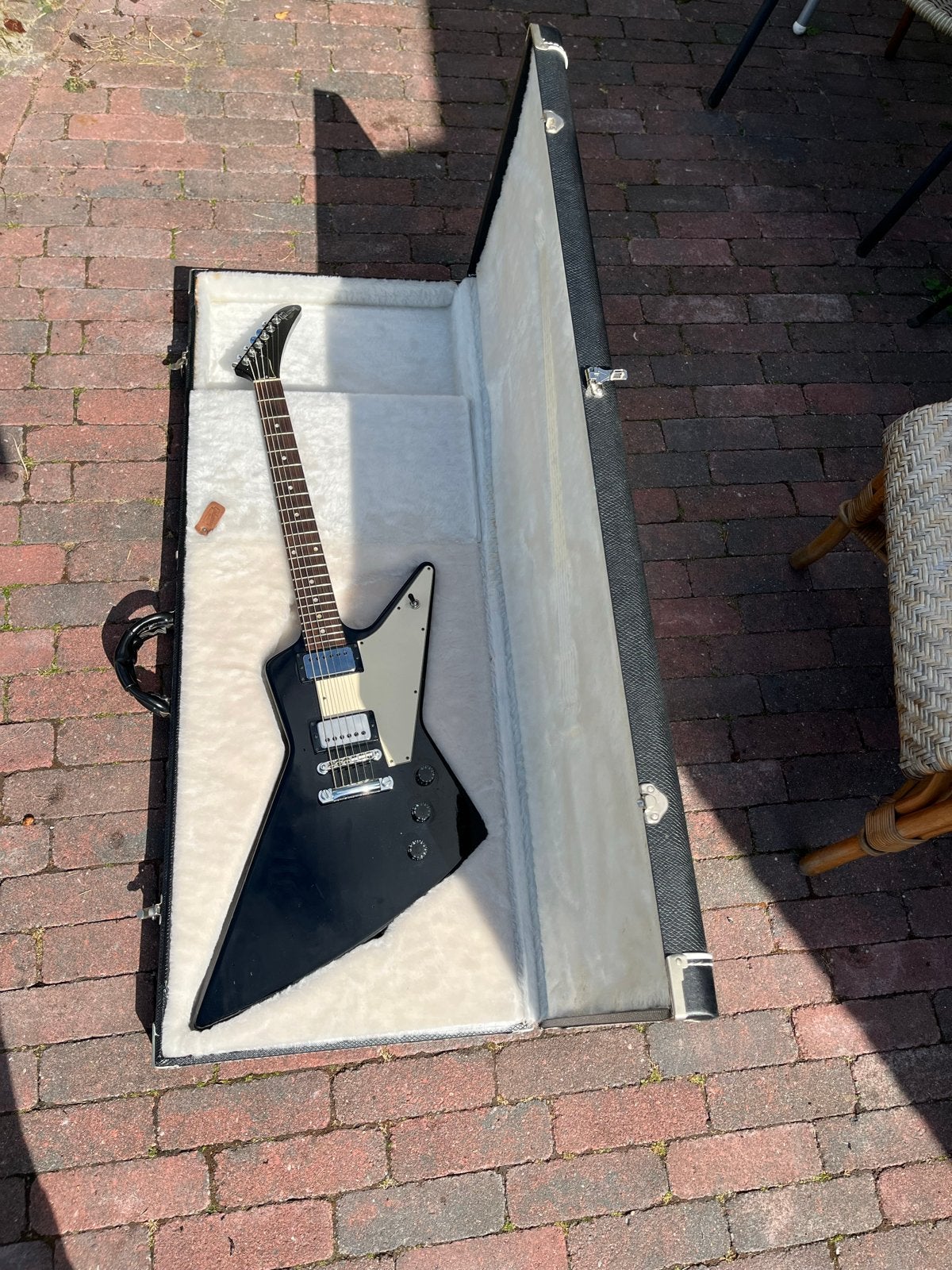 Gibson Explorer 2007 Ebony - Bare Knuckle Nailbomb, Muziek en Instrumenten, Snaarinstrumenten | Gitaren | Elektrisch, Ophalen of Verzenden