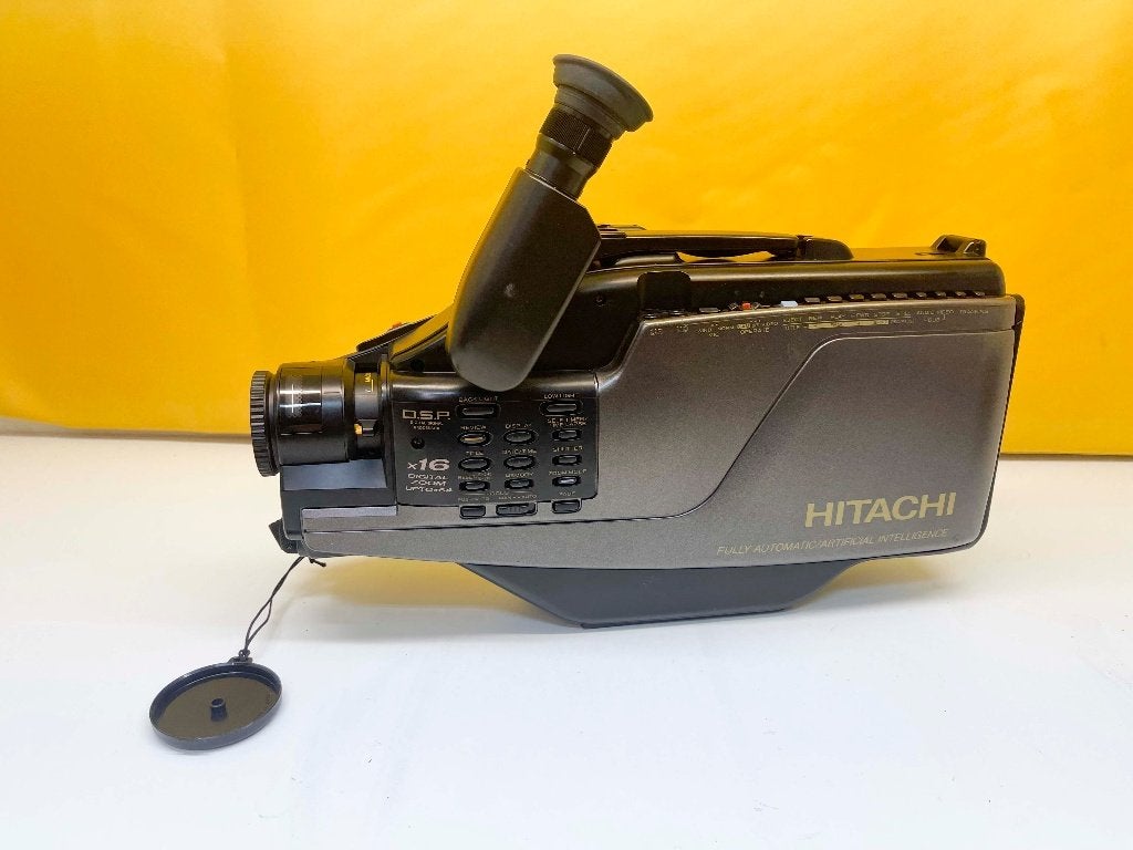HITACHI VM-3500E Vintage VHS Camcorder met koffer-voor hobby, N, N, Hitachi, Ophalen of Verzenden