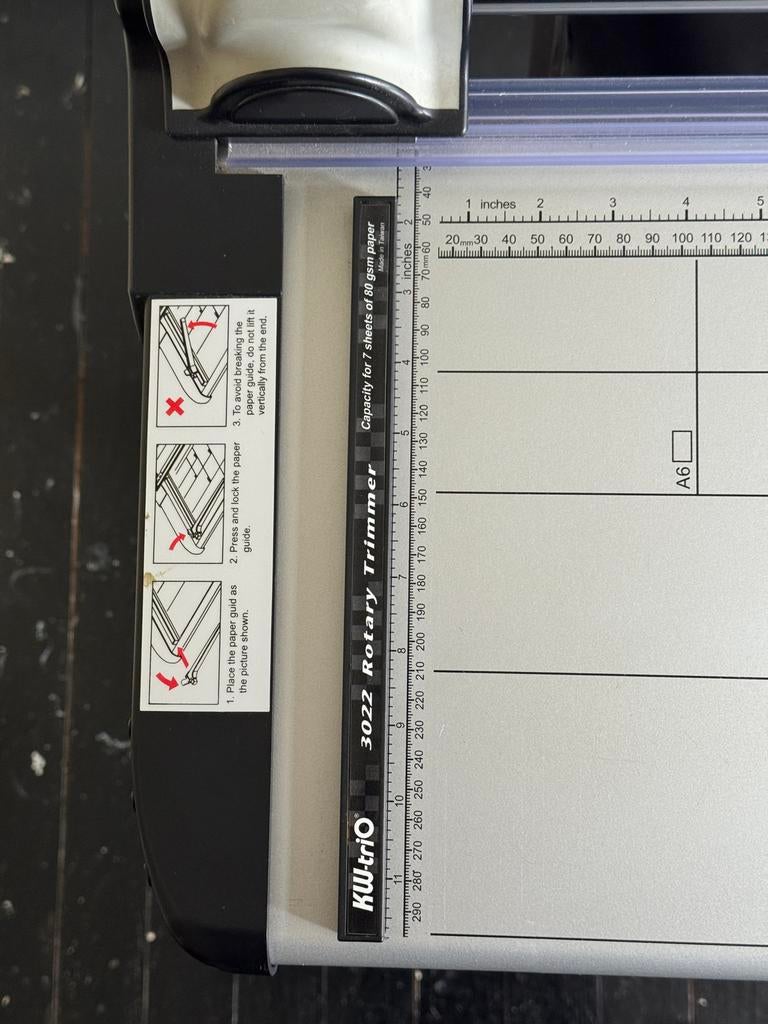 KW-triO 3022 Rotary Trimmer Papiersnijder, Ophalen of Verzenden, Gebruikt, Overige typen