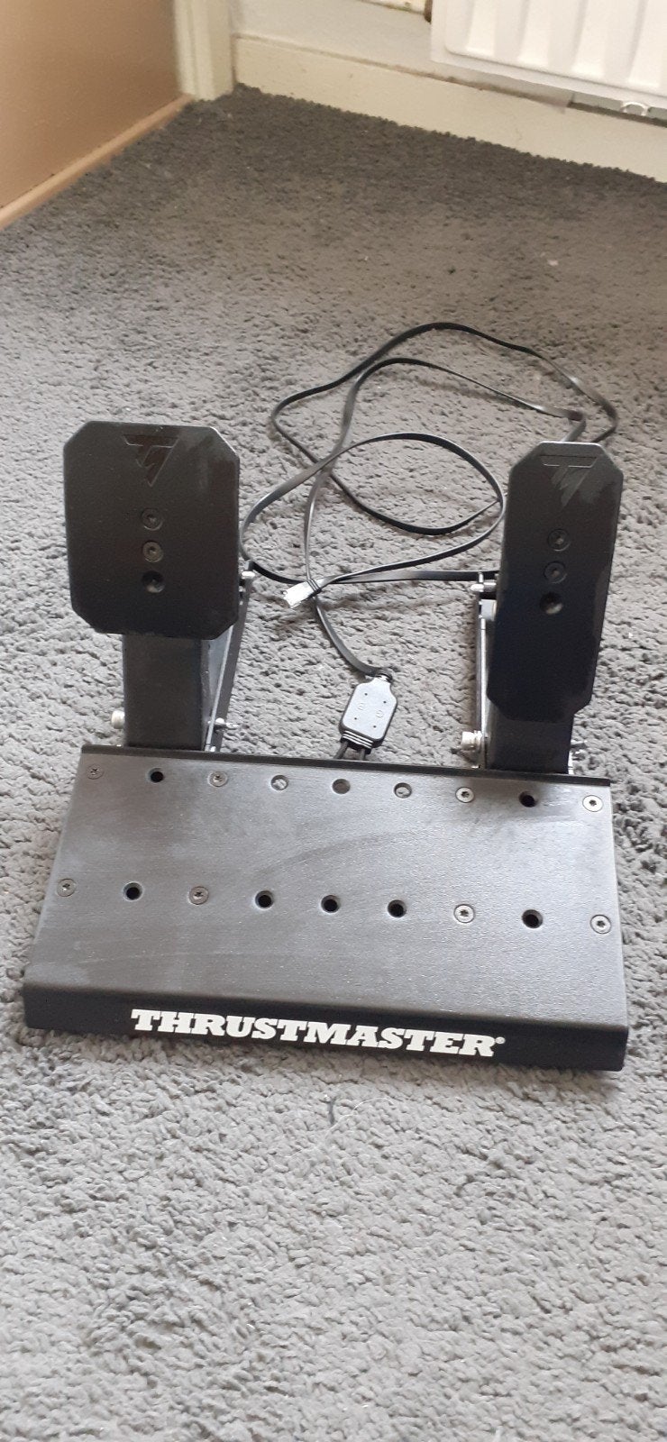 Trustmaster pedalen, Ophalen, Nieuw, Trushmasters